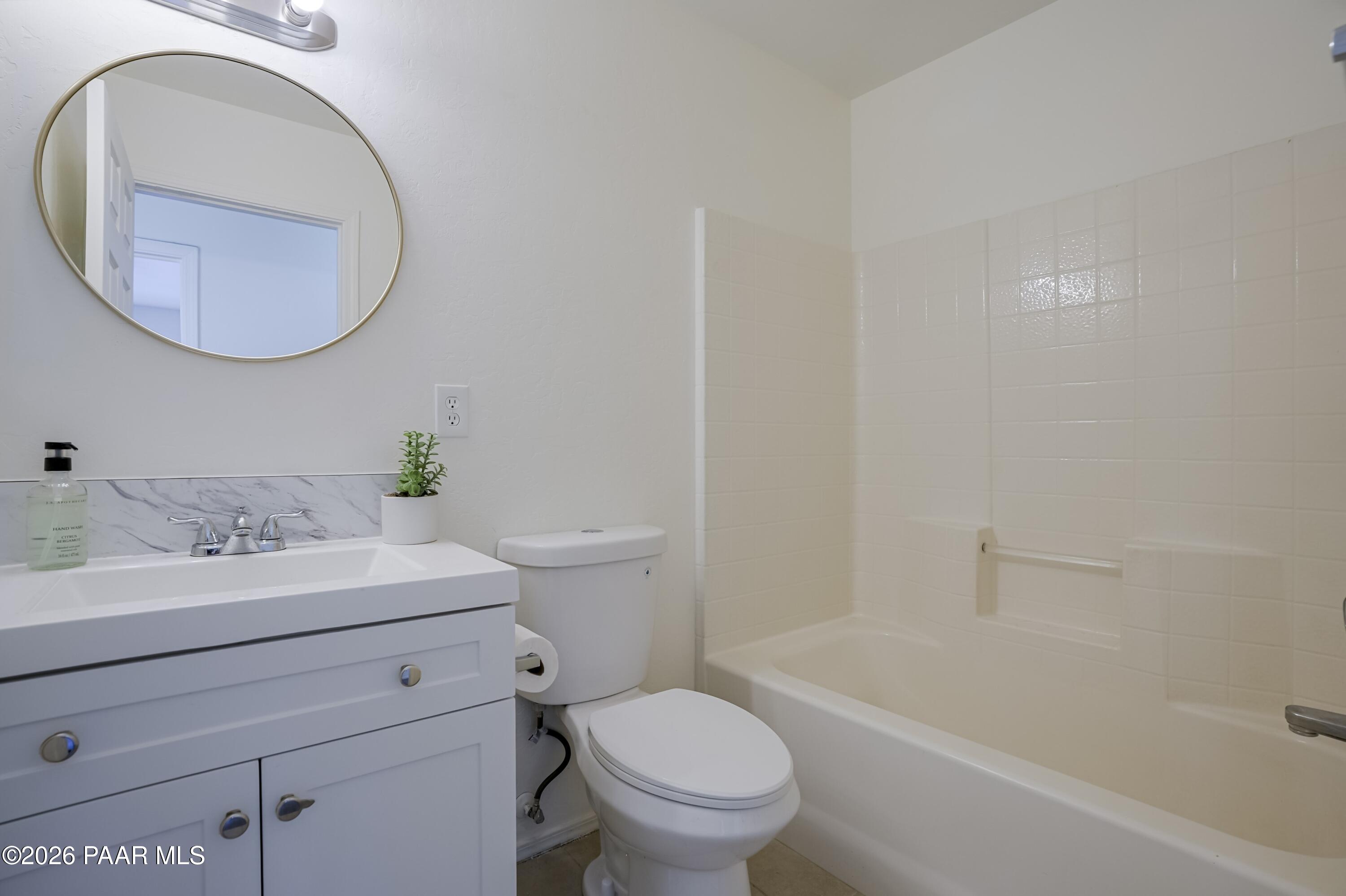 Diamond Head Ave, Paulden, AZ 86334