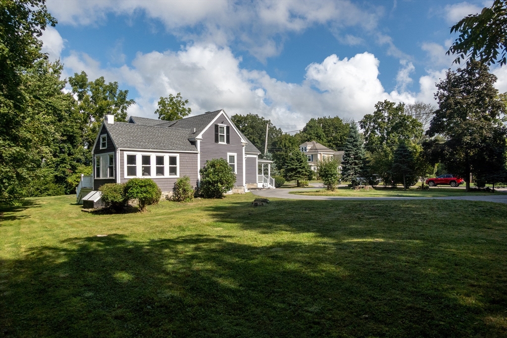 East Bridgewater, Massachusetts, 02333, United States, 4 Bedrooms Bedrooms, ,2 BathroomsBathrooms,Residential,For Sale,1942845