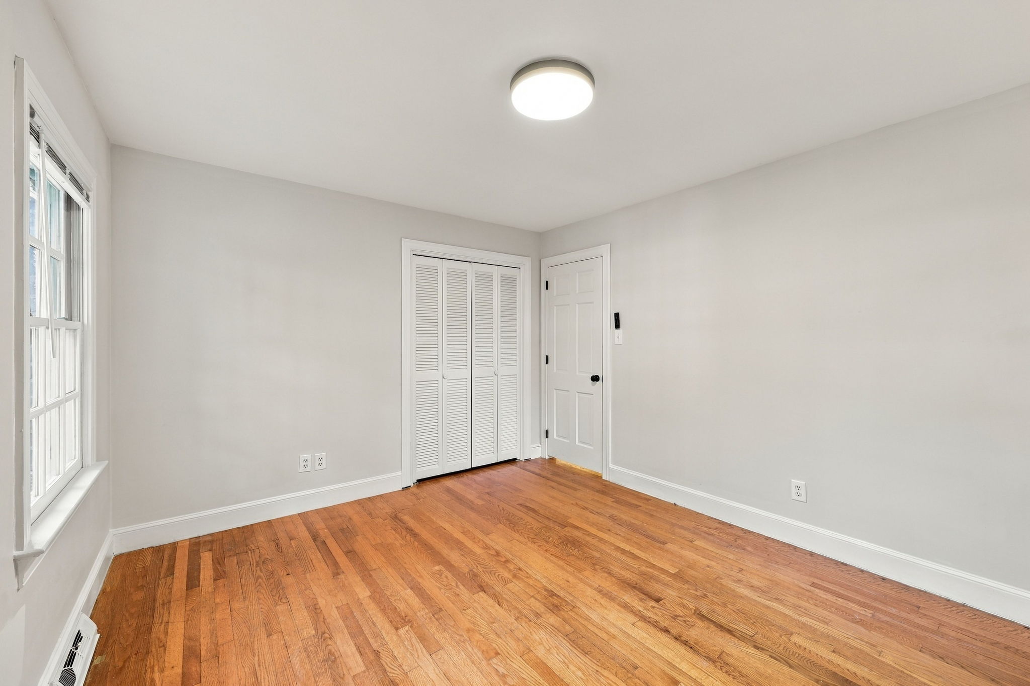  6700 Valley Lake Drive, Raleigh, NC 27612 - 物件實景