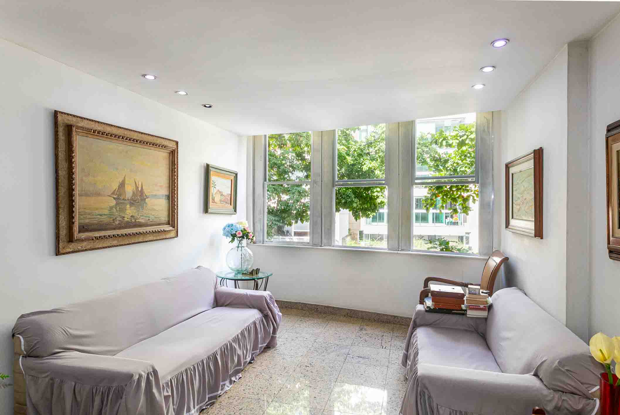  Three-bedroom residence one block from Leblon Beach - 物件實景