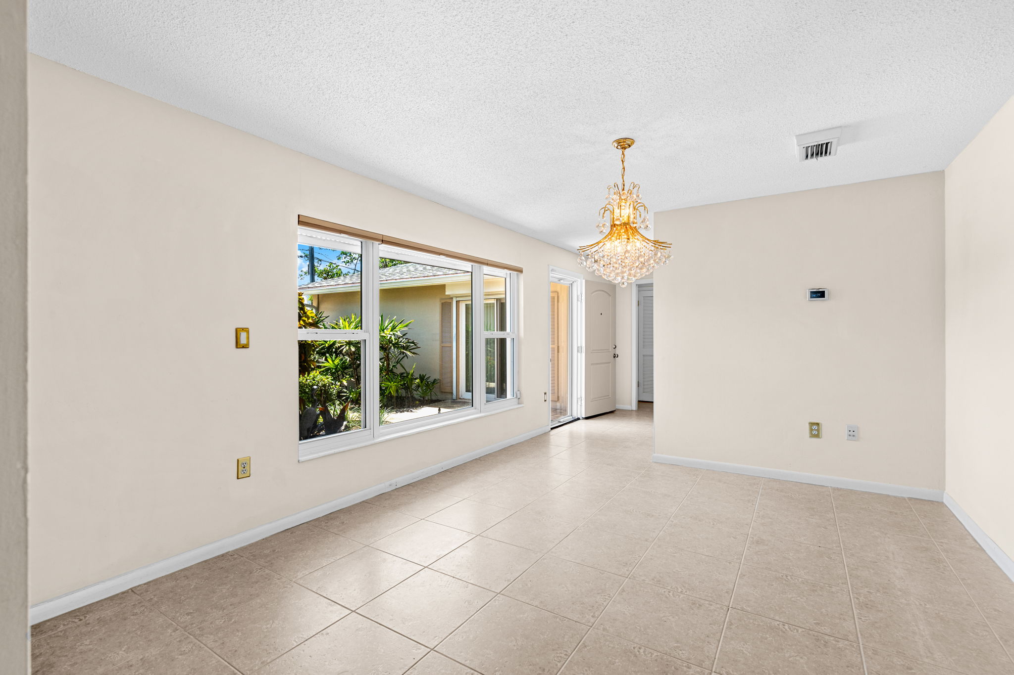  27 Westview Lane, Cocoa Beach, FL, 32931 - 物件實景