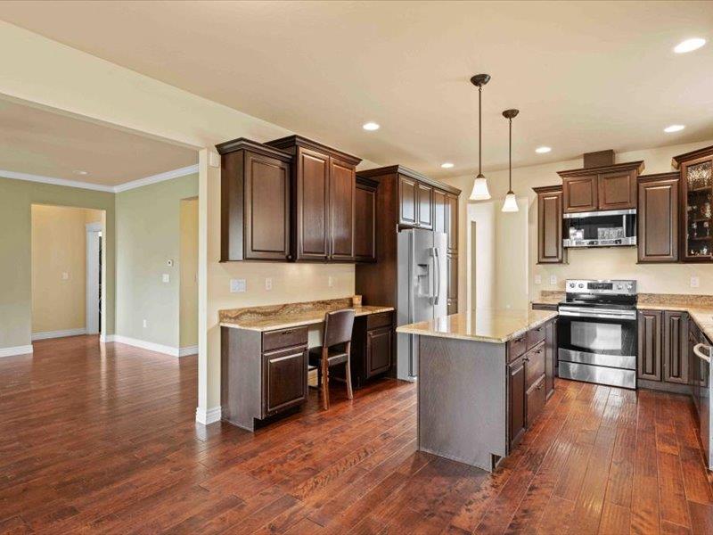 Whitefish, Montana, 59937, United States, 4 Bedrooms Bedrooms, ,4 BathroomsBathrooms,Residential,For Sale,1919098
