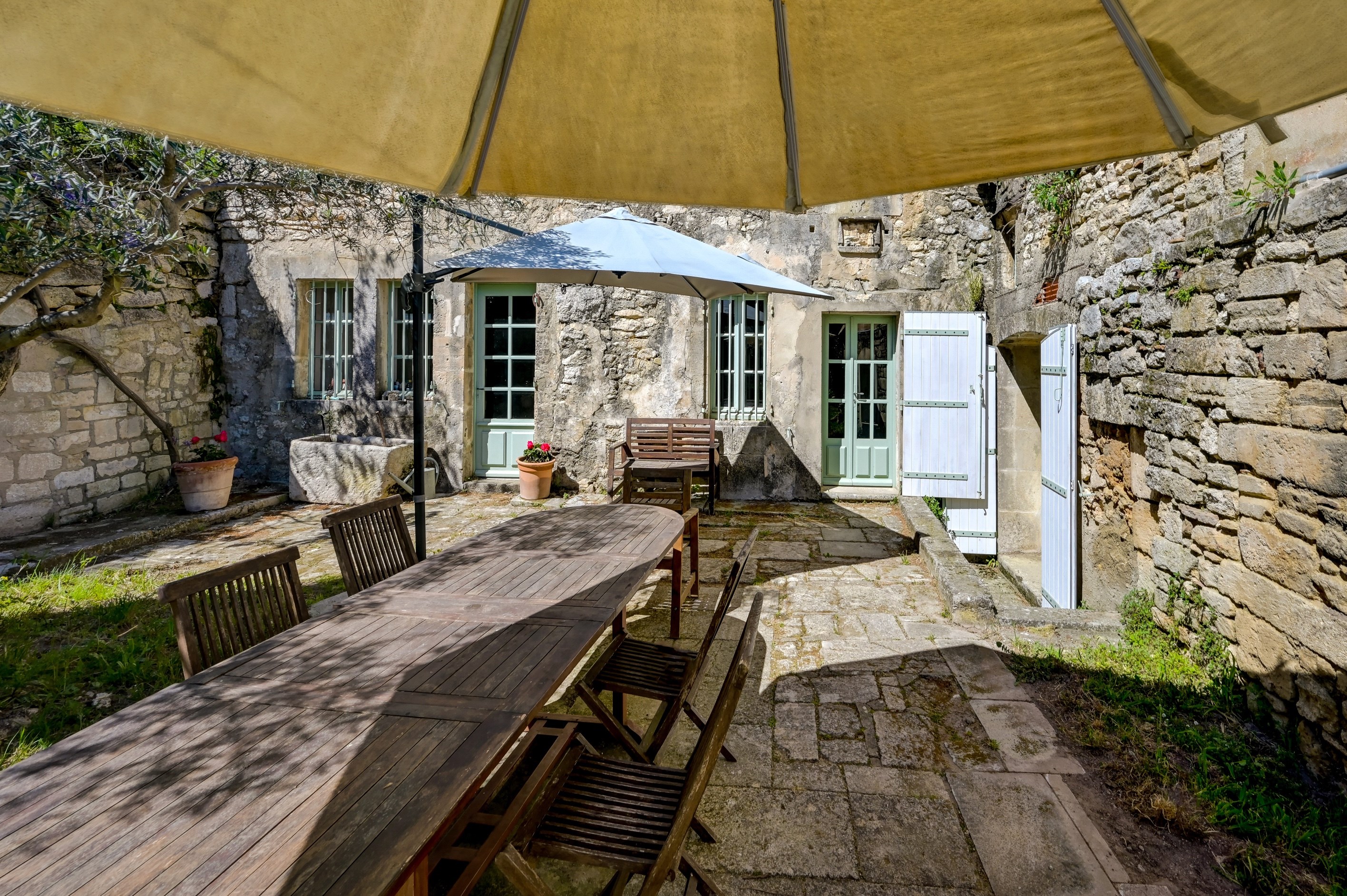  Exclusive. Authentic and charming property located in Les Baux-de-Provence - 物件實景