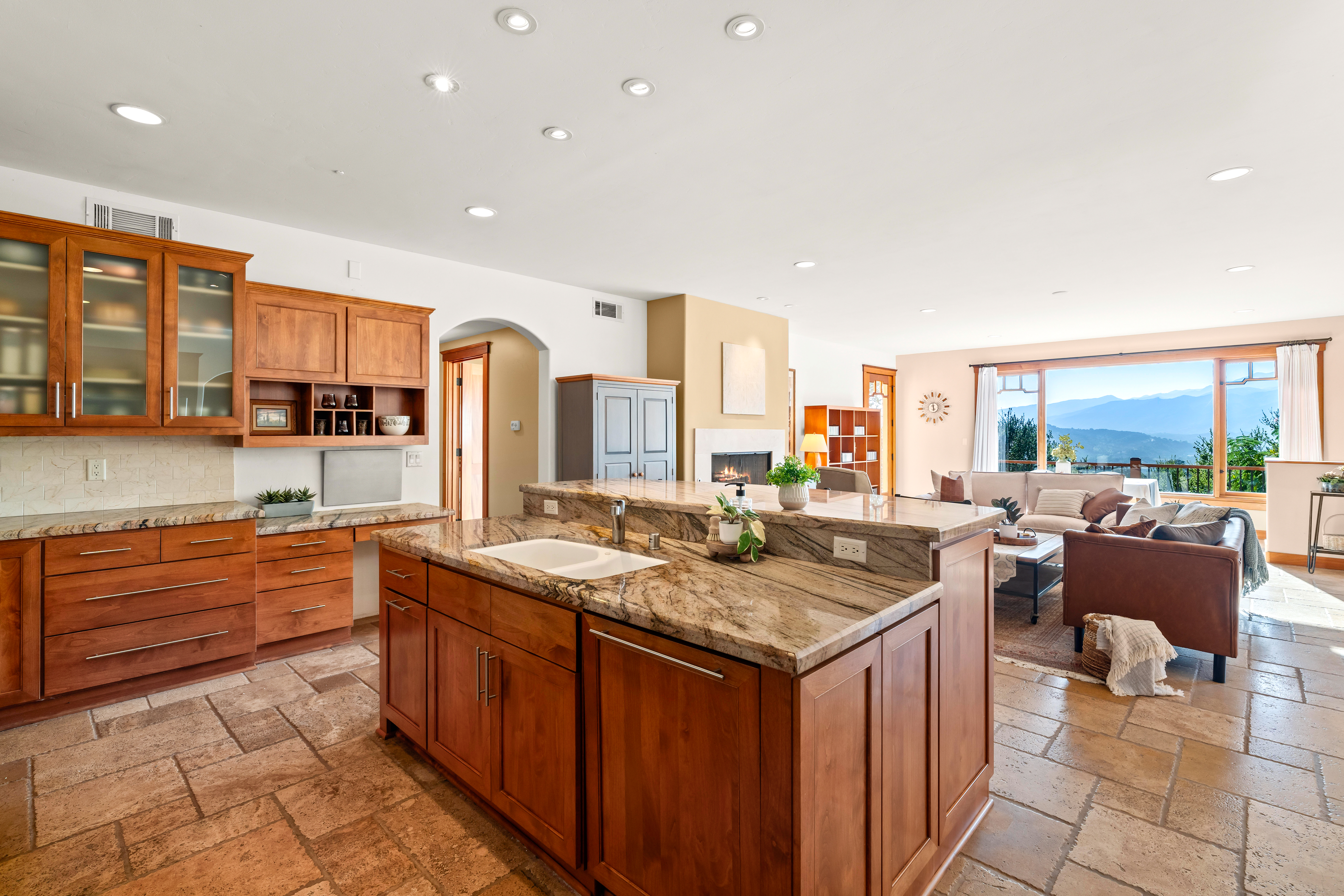  49 Alto Drive, Oak View, CA 93022 - 物件實景