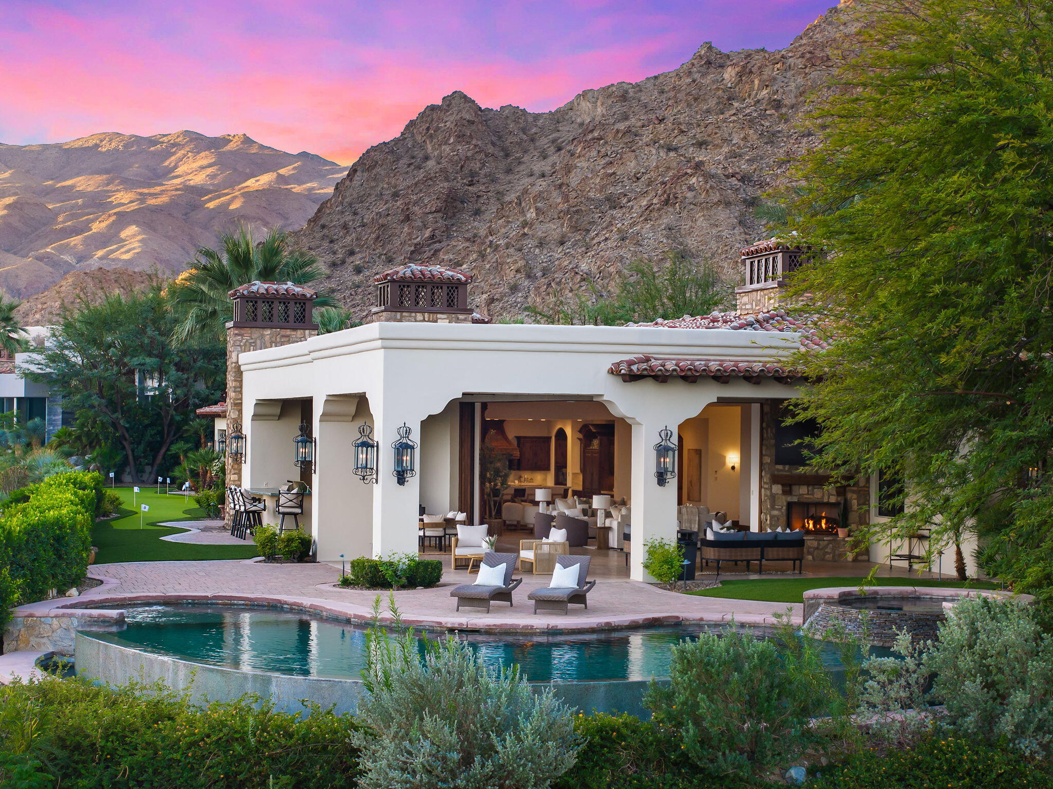 Palm Desert, California, 92260, United States, 7 Bedrooms Bedrooms, ,9 BathroomsBathrooms,Residential,For Sale,1996836