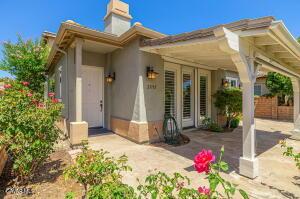 Valencia, California, 91354, United States, 2 Bedrooms Bedrooms, ,3 BathroomsBathrooms,Residential,For Sale,1918825