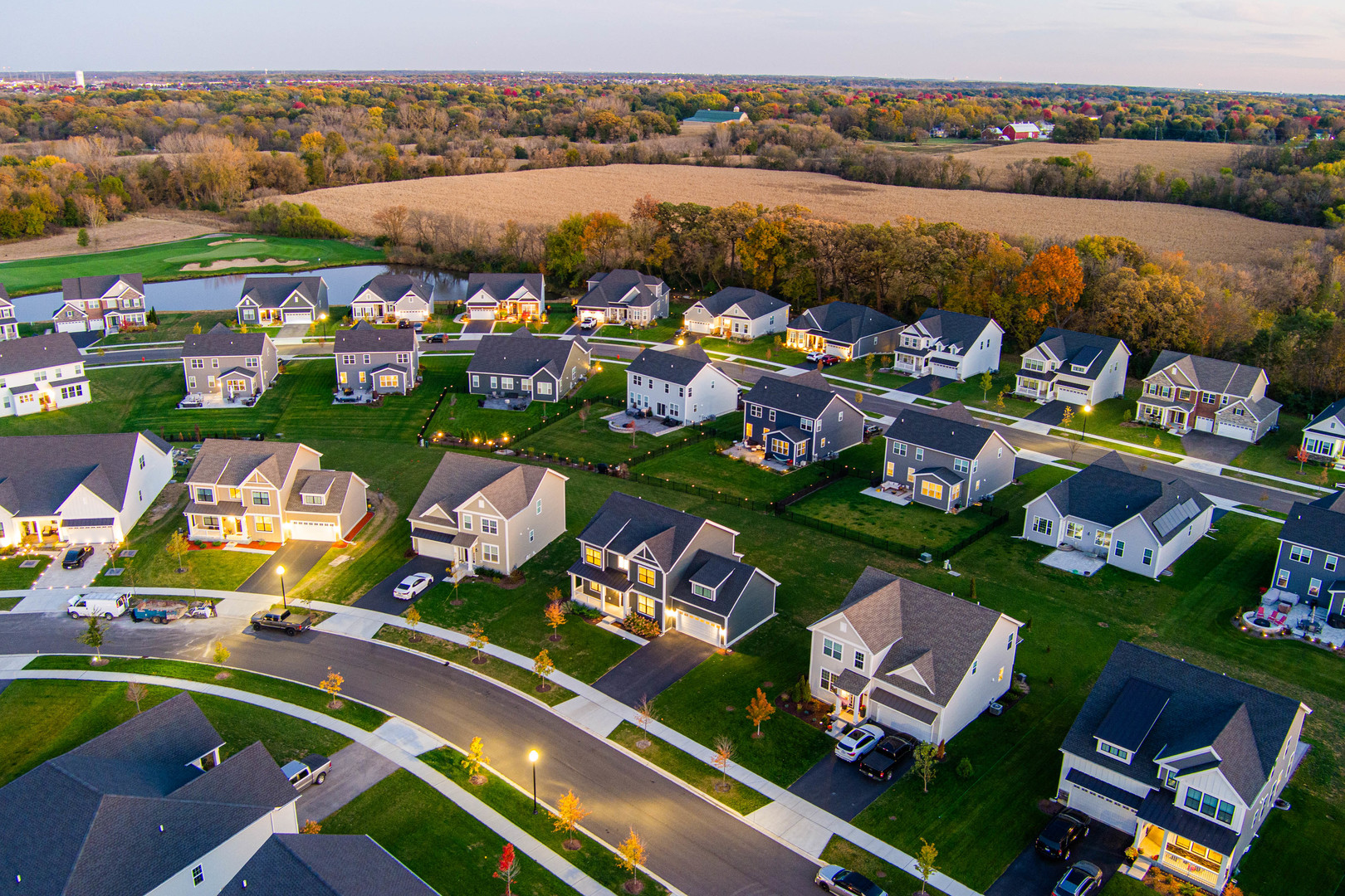 Elgin, Illinois, 60124, United States, 4 Bedrooms Bedrooms, ,3 BathroomsBathrooms,Residential,For Sale,1941075