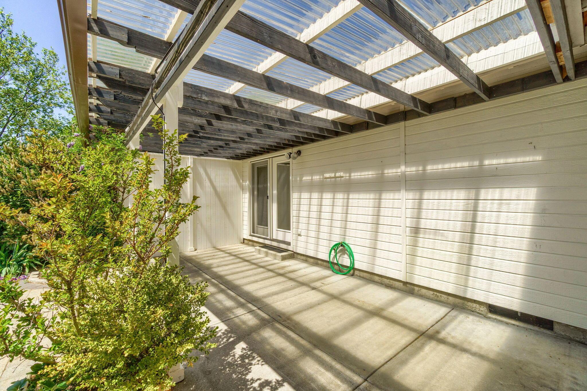 Central Point, Oregon, 97502, United States, 3 Bedrooms Bedrooms, ,2 BathroomsBathrooms,Residential,For Sale,1793291