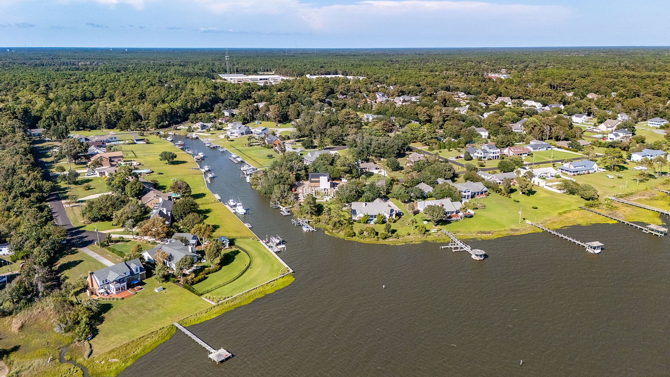  323 Brook Lane, Newport, NC 28570 - 物件實景