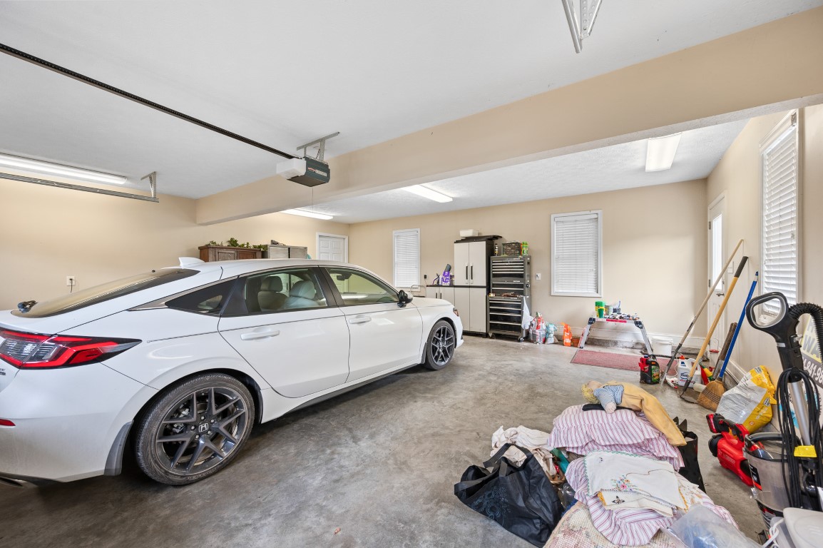 Bedford, Virginia, 24523, United States, 3 Bedrooms Bedrooms, ,3 BathroomsBathrooms,Residential,For Sale,1990224