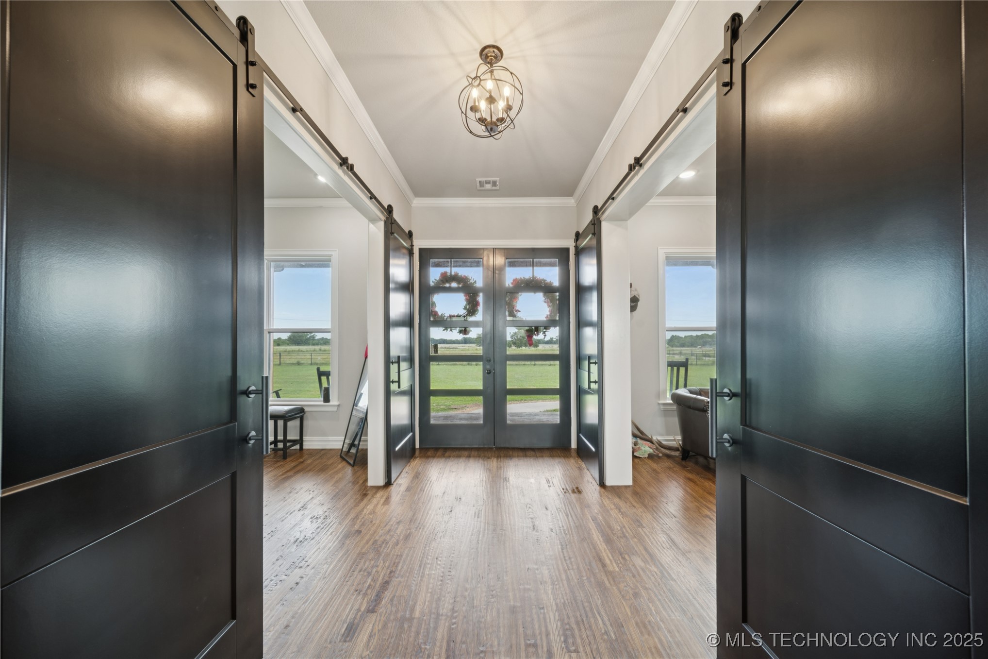 Pryor, Oklahoma, 74361, United States, 4 Bedrooms Bedrooms, ,4 BathroomsBathrooms,Residential,For Sale,1916724