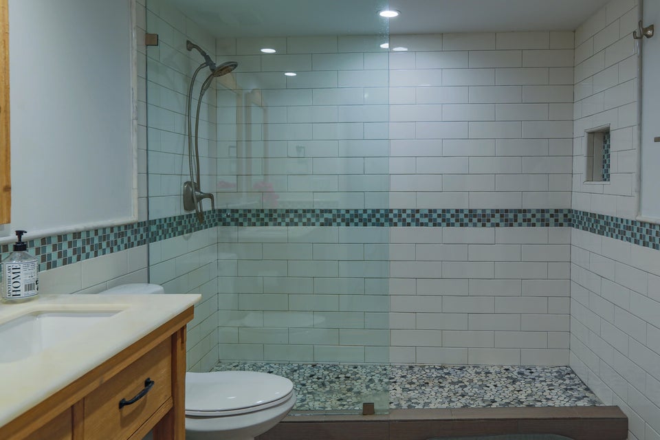 St. Croix, VI, 00820, VI, 4 Bedrooms Bedrooms, ,4 BathroomsBathrooms,Residential,For Sale,1690842