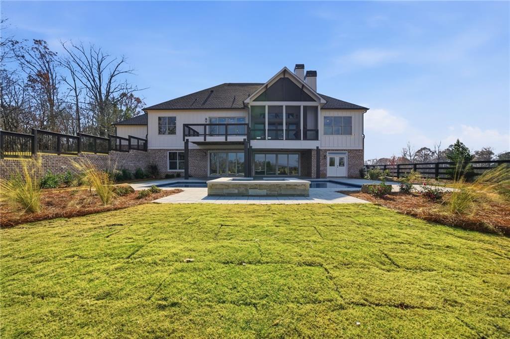 Gainesville, Georgia, 30506, United States, 5 Bedrooms Bedrooms, ,7 BathroomsBathrooms,Residential,For Sale,1996657