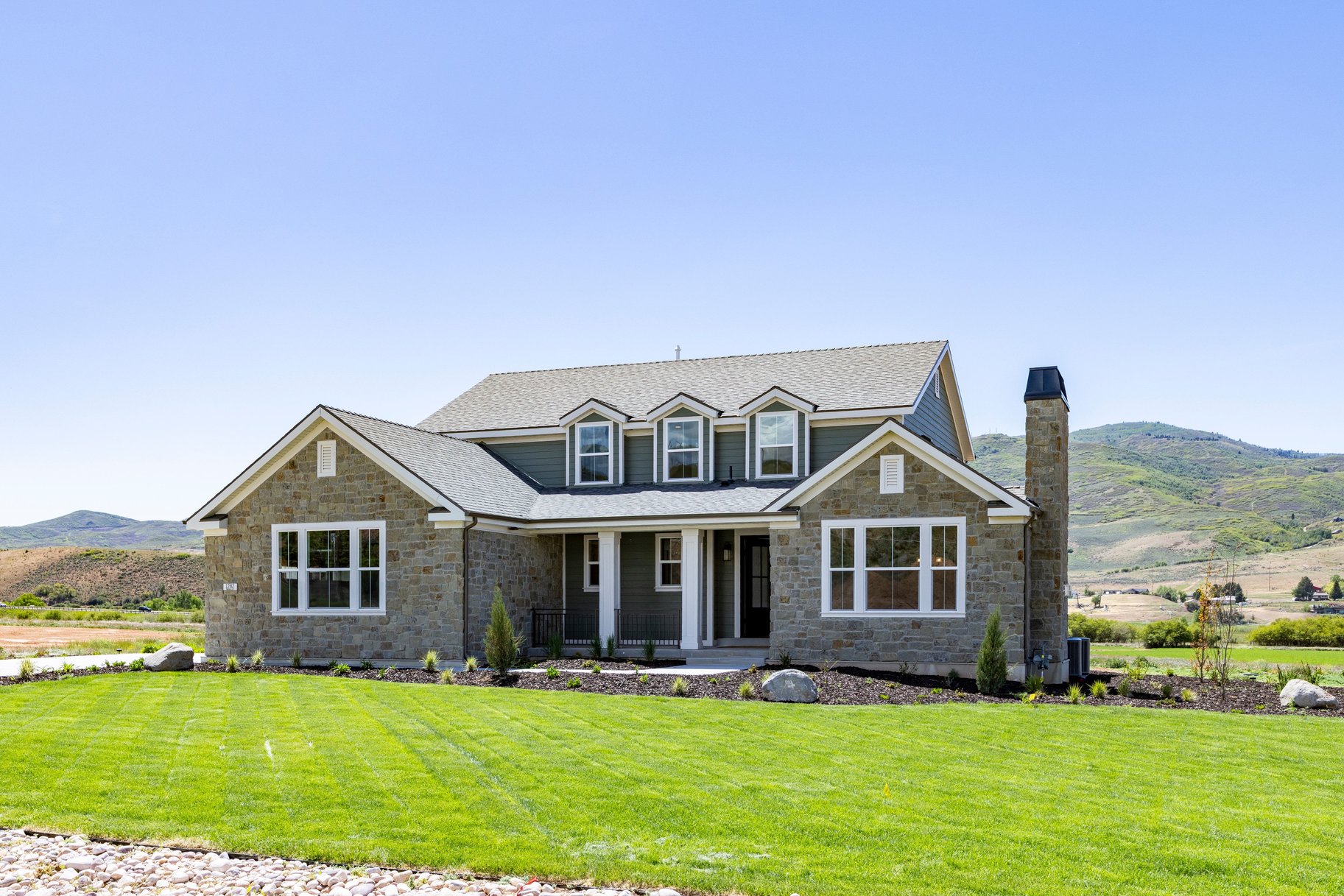  New Construction in Countryside Estates - 物件實景