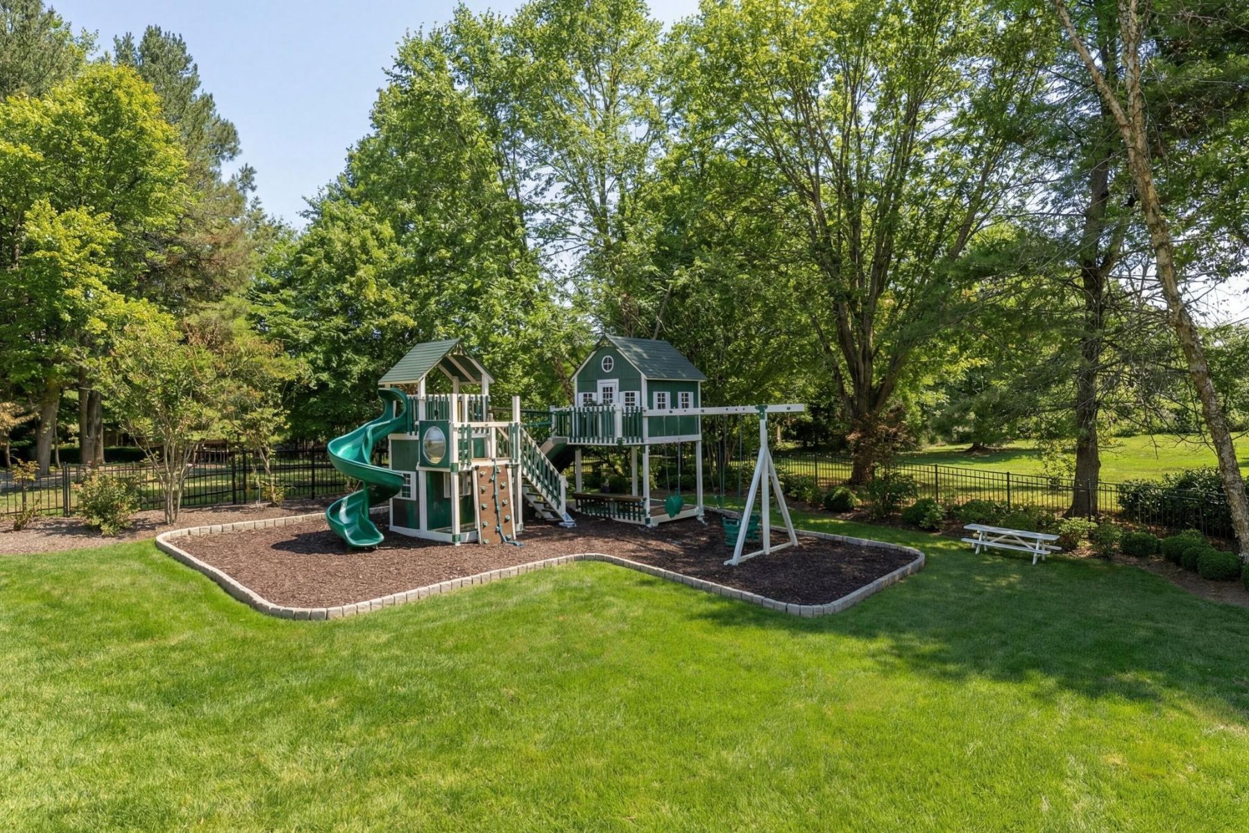  1521 Hunter Mill Road, Vienna, VA, 22182 - 物件實景