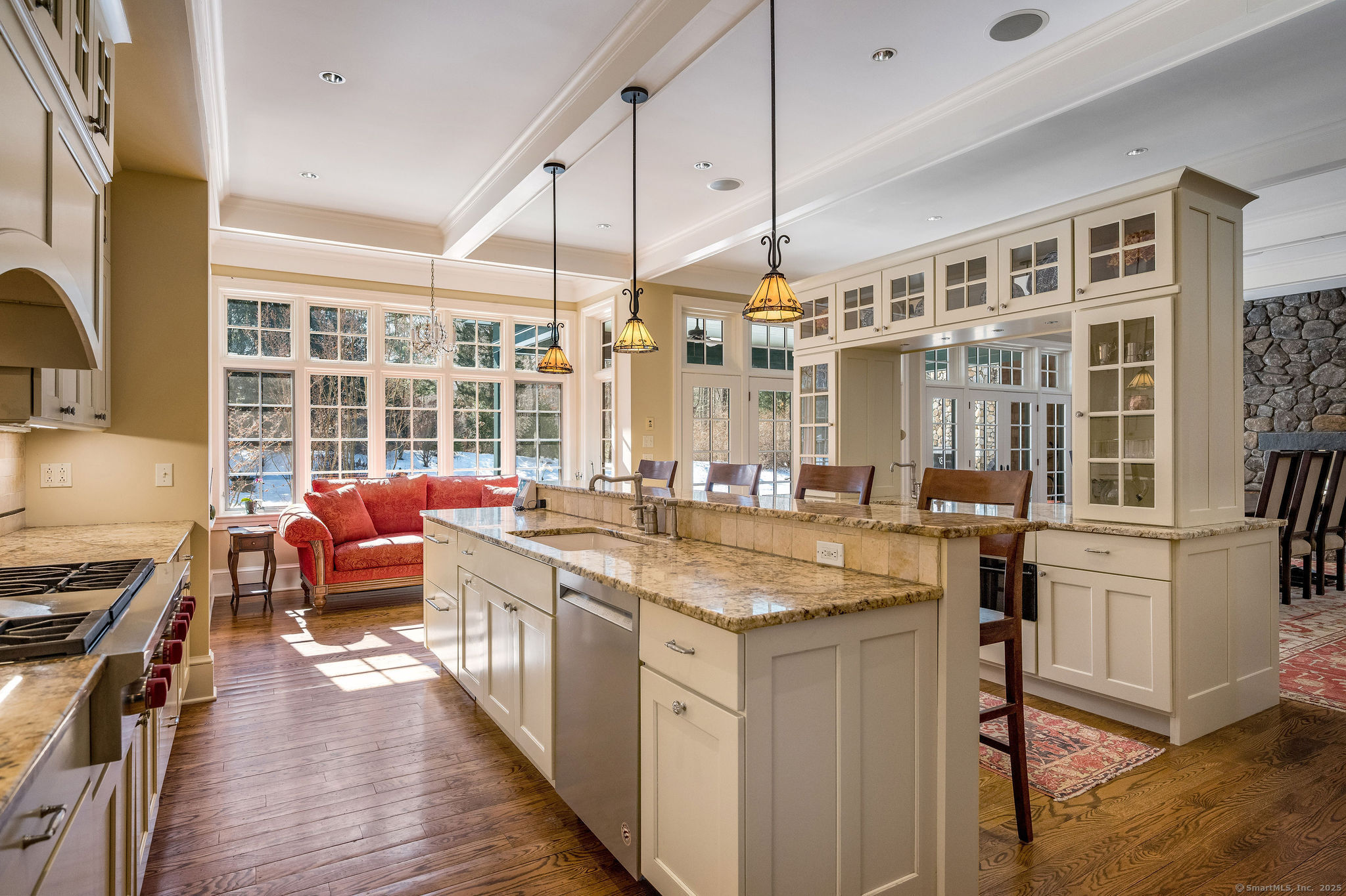 Guilford, Connecticut, 06437, United States, 5 Bedrooms Bedrooms, ,8 BathroomsBathrooms,Residential,For Sale,1903755