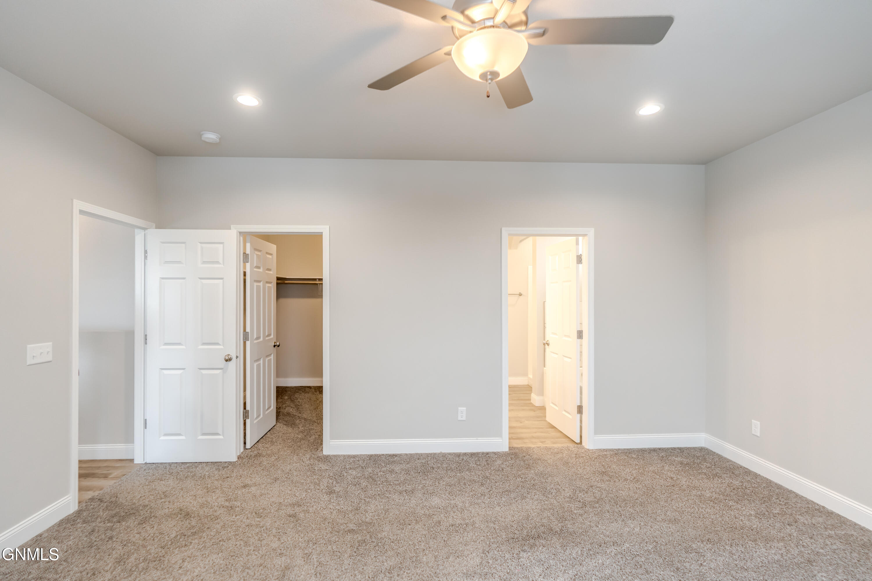 Bismarck, North Dakota, 58503, United States, 4 Bedrooms Bedrooms, ,3 BathroomsBathrooms,Residential,For Sale,2035327