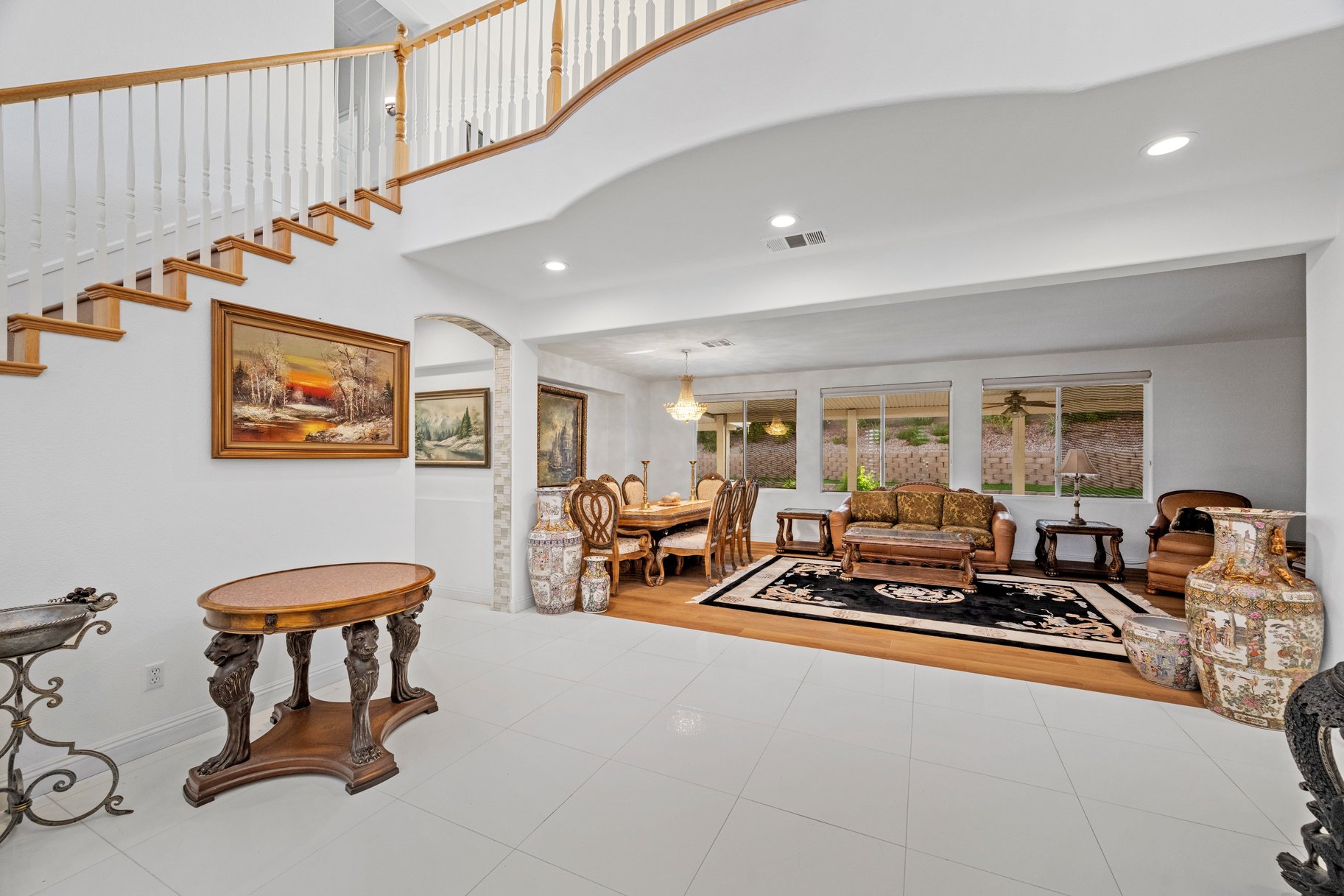  Highly Upgraded 4,000 sq ft Estate in Gated Community - 物件實景