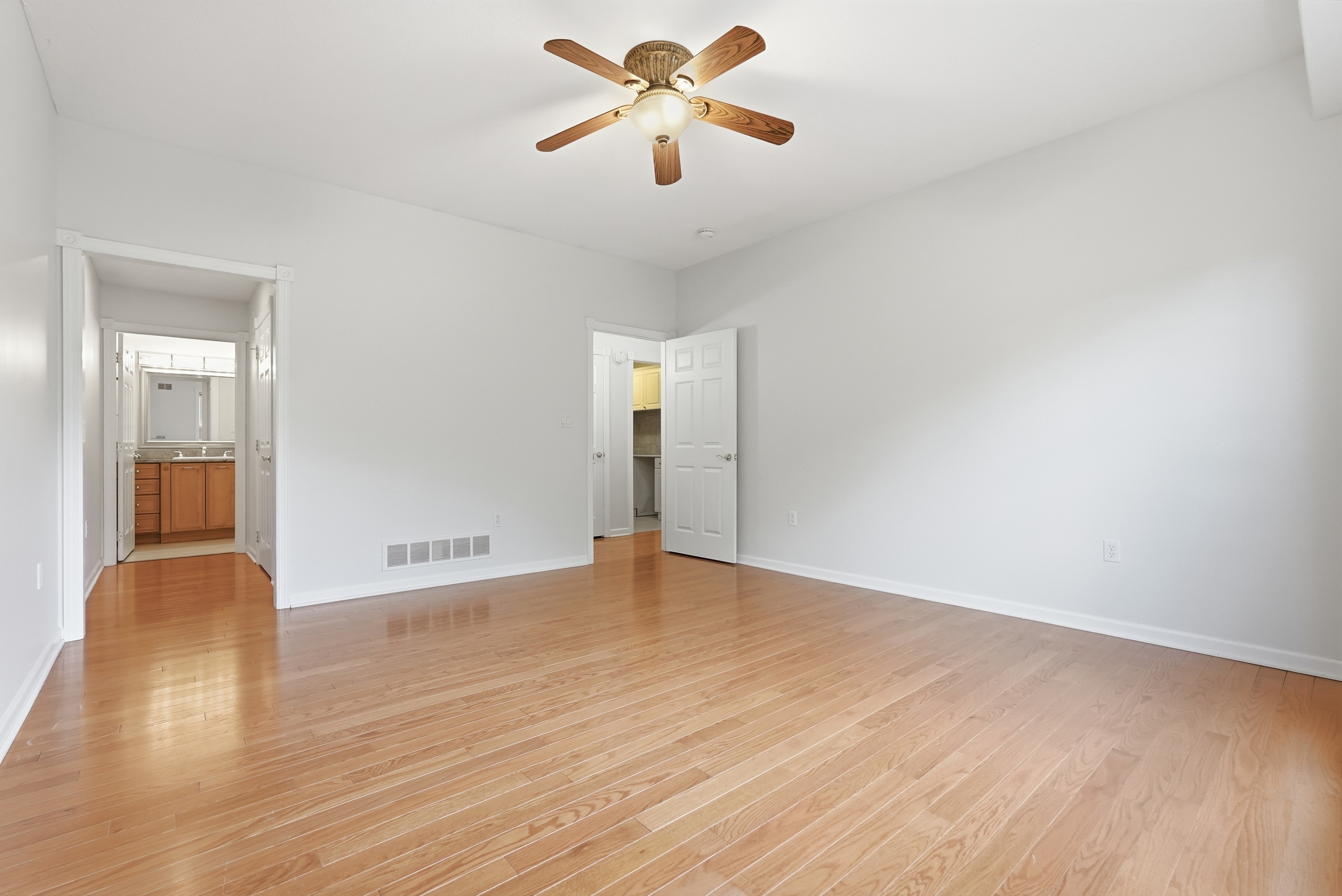  126 Woodlands Tr, Gibsonia, PA 15044 - 物件實景