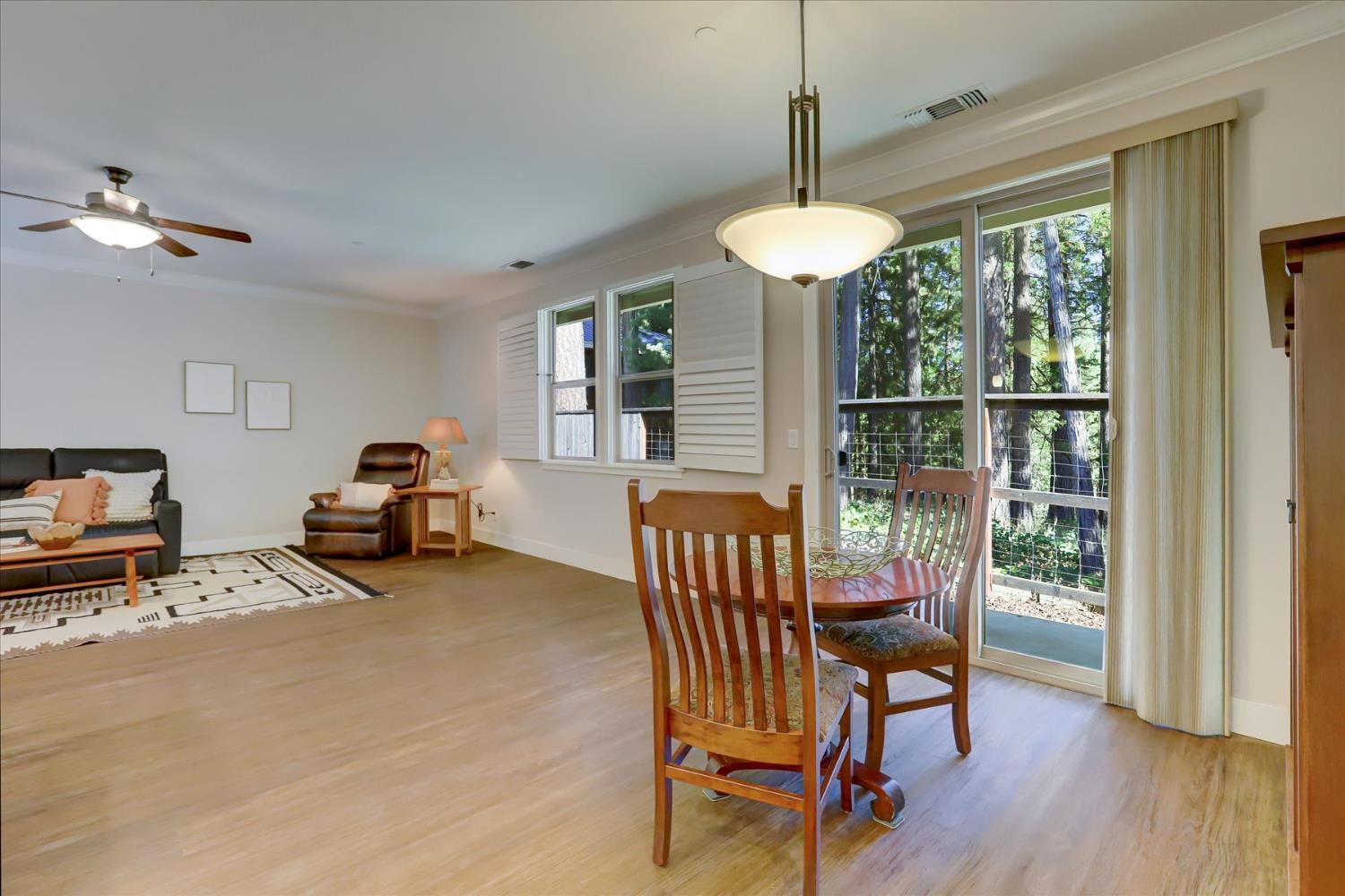 Grass Valley, California, 95945, United States, 4 Bedrooms Bedrooms, ,2 BathroomsBathrooms,Residential,For Sale,1937663