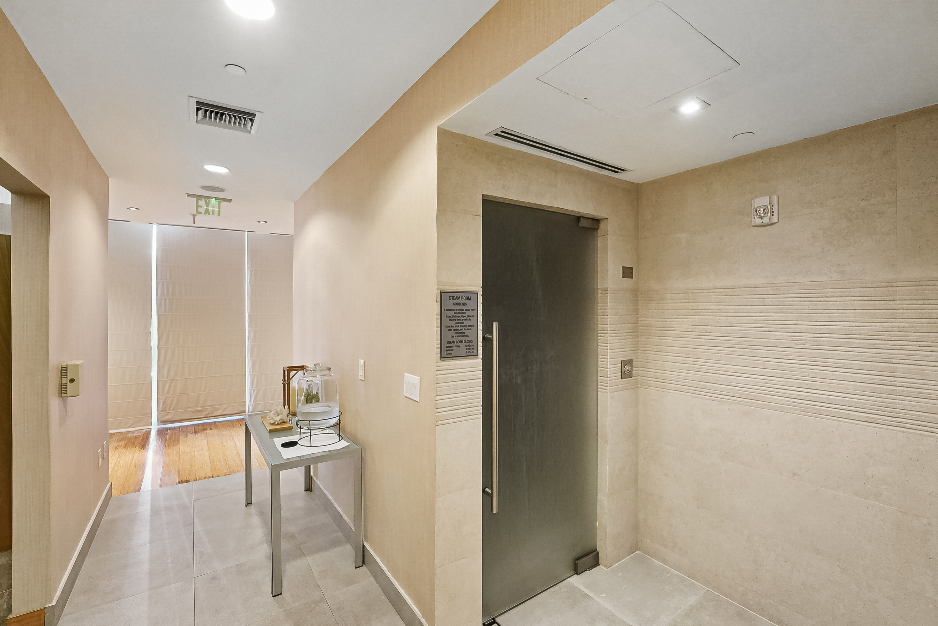  1331 Brickell Bay Dr, Miami, FL, 33131 - 物件實景