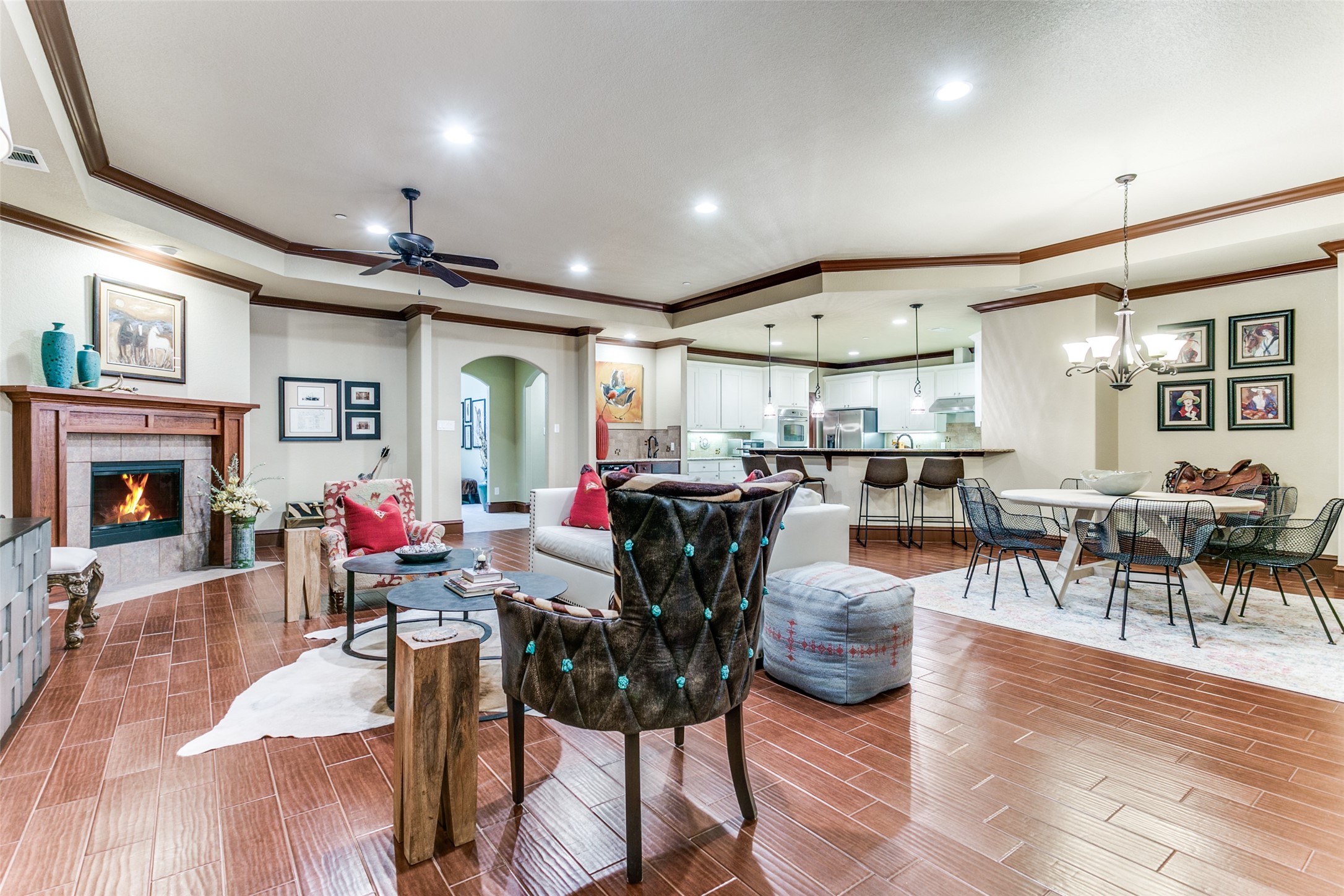 Grapevine, Texas, 76051, United States, 3 Bedrooms Bedrooms, ,2 BathroomsBathrooms,Residential,For Sale,1857561