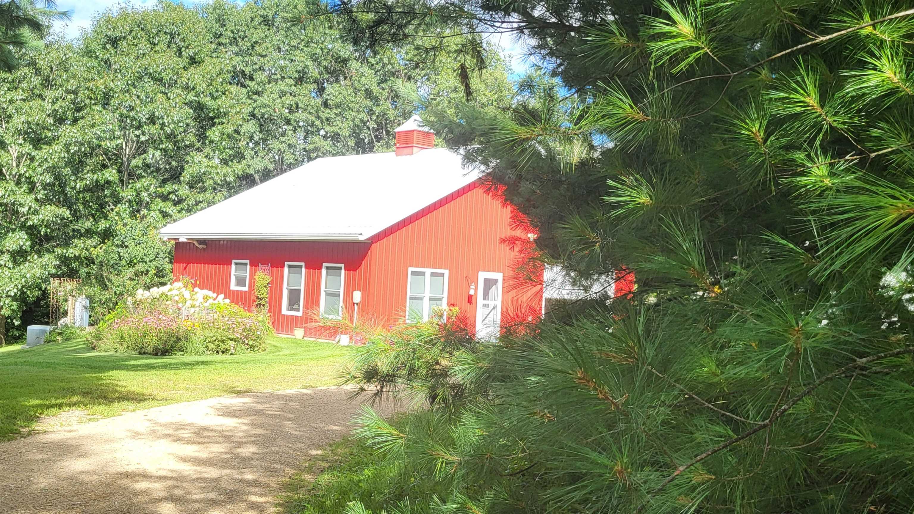 Richland Center, Wisconsin, 53581, United States, 1 Bedroom Bedrooms, ,2 BathroomsBathrooms,Residential,For Sale,2037318