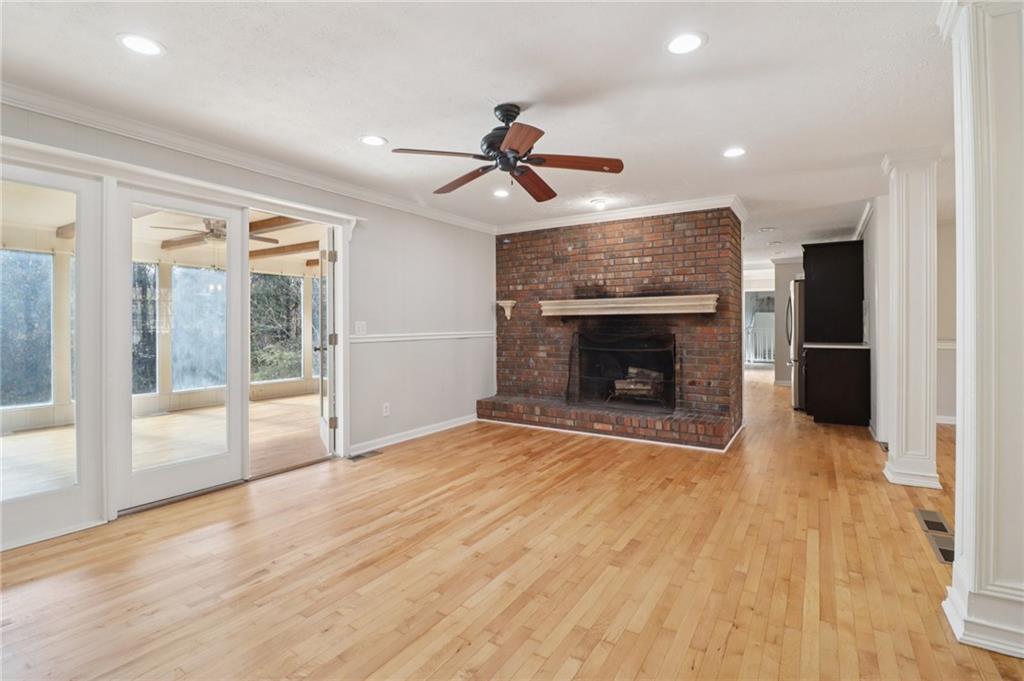 Smyrna, Georgia, 30082, United States, 6 Bedrooms Bedrooms, ,3 BathroomsBathrooms,Residential,For Sale,2002854