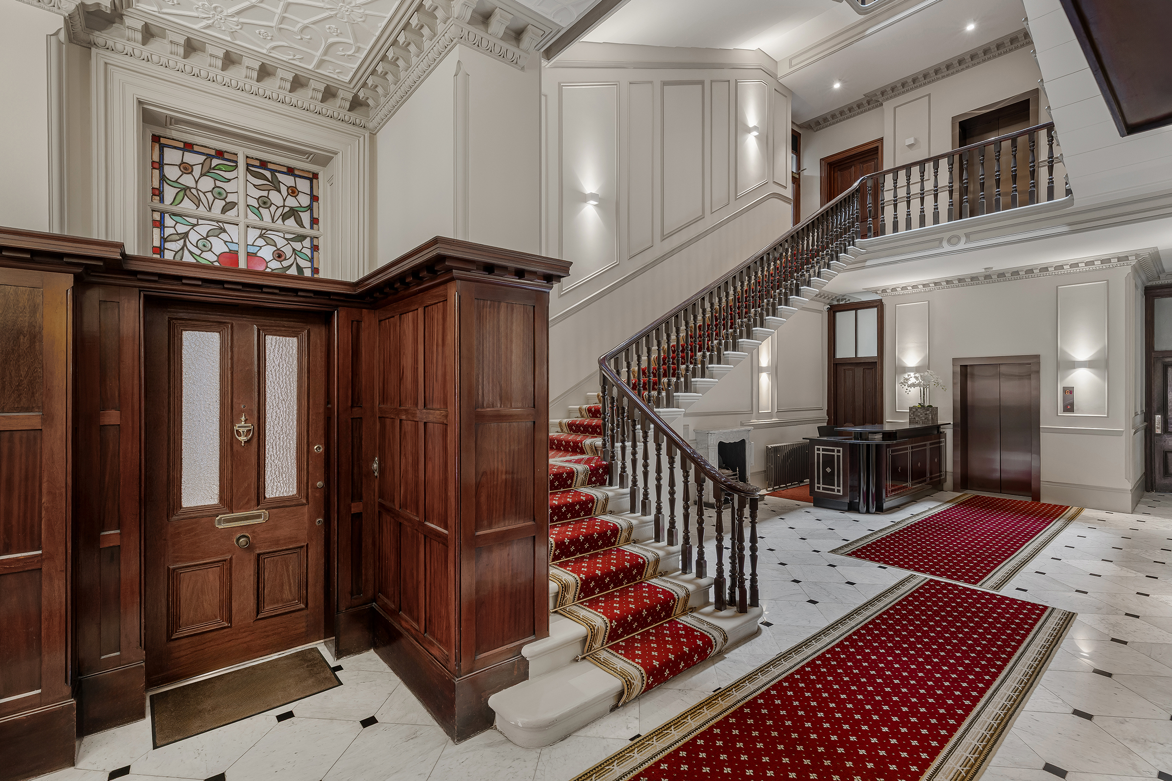  A Grand Lateral Apartment in Albert Hall Mansions - 物件實景