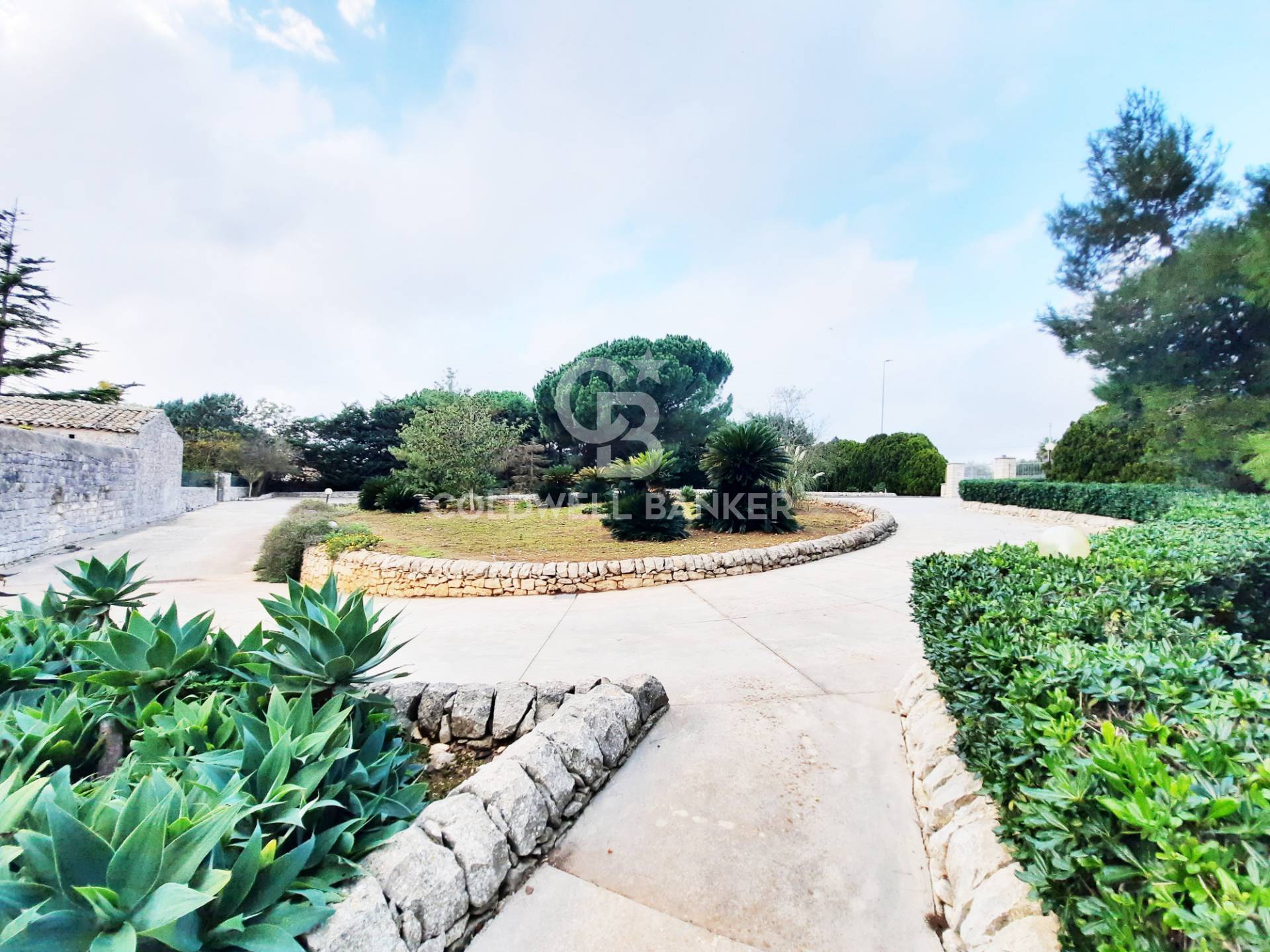 Via Sulsenti, Modica, Ragusa, 97015, IT, 4 Bedrooms Bedrooms, ,4 BathroomsBathrooms,Residential,For Sale,Via Sulsenti,1670426