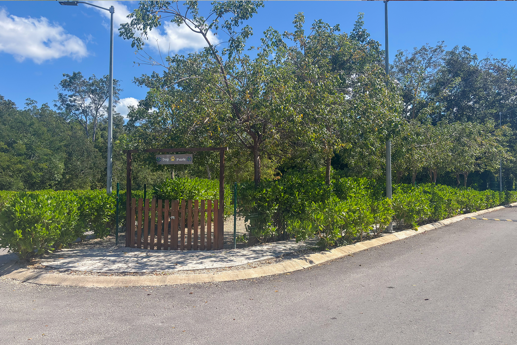  Villa Altaire Gated Community - 物件實景