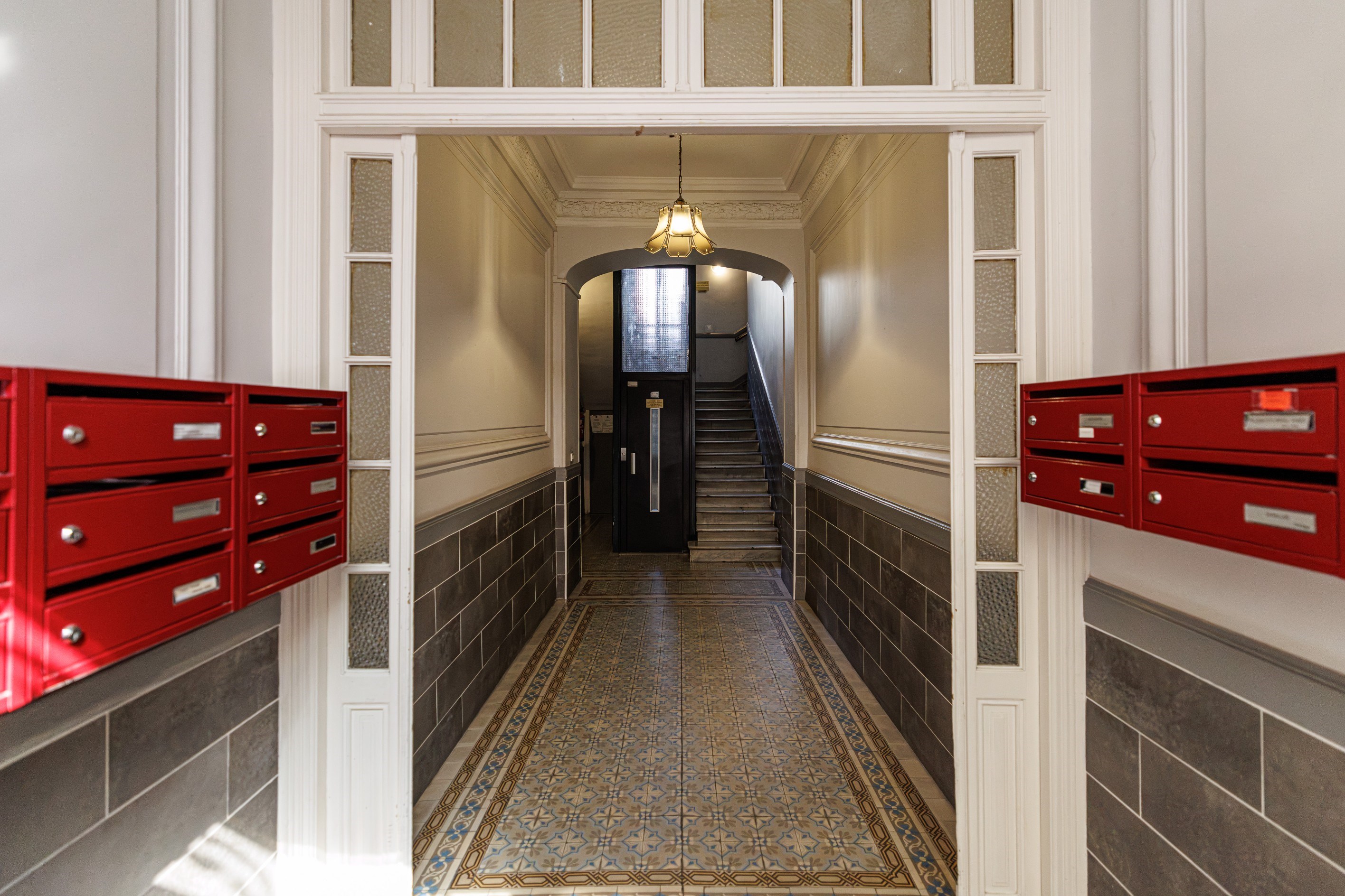  Notre-Dame – Characterful Loft with mezzanine and open city views - 物件實景