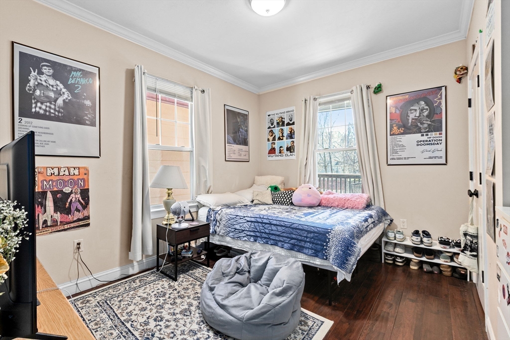 Boston, Massachusetts, 02121, United States, 11 Bedrooms Bedrooms, ,3 BathroomsBathrooms,Residential,For Sale,1998494