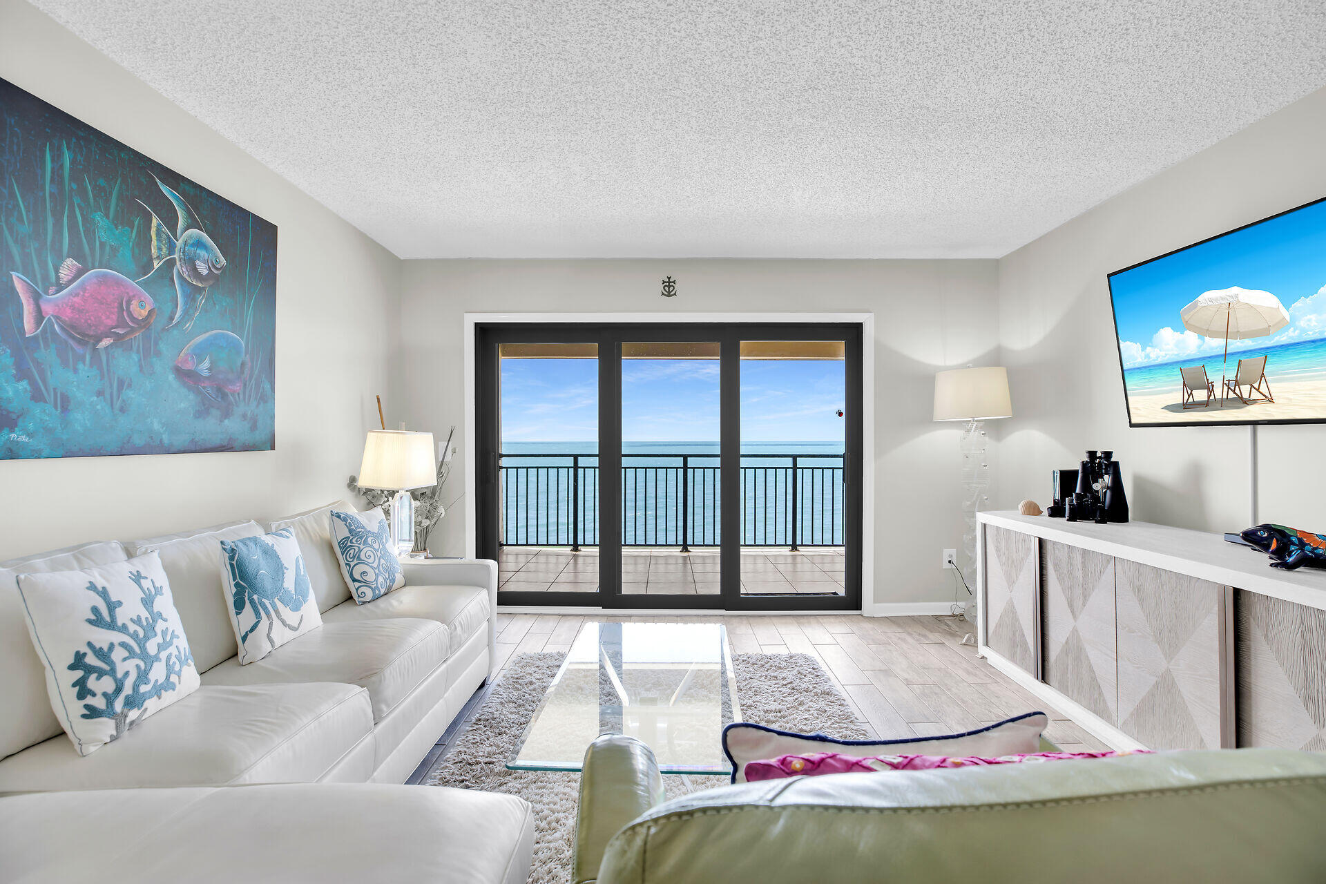 KEY COLONY, Florida, 33051, United States, 2 Bedrooms Bedrooms, ,2 BathroomsBathrooms,Residential,For Sale,1868619