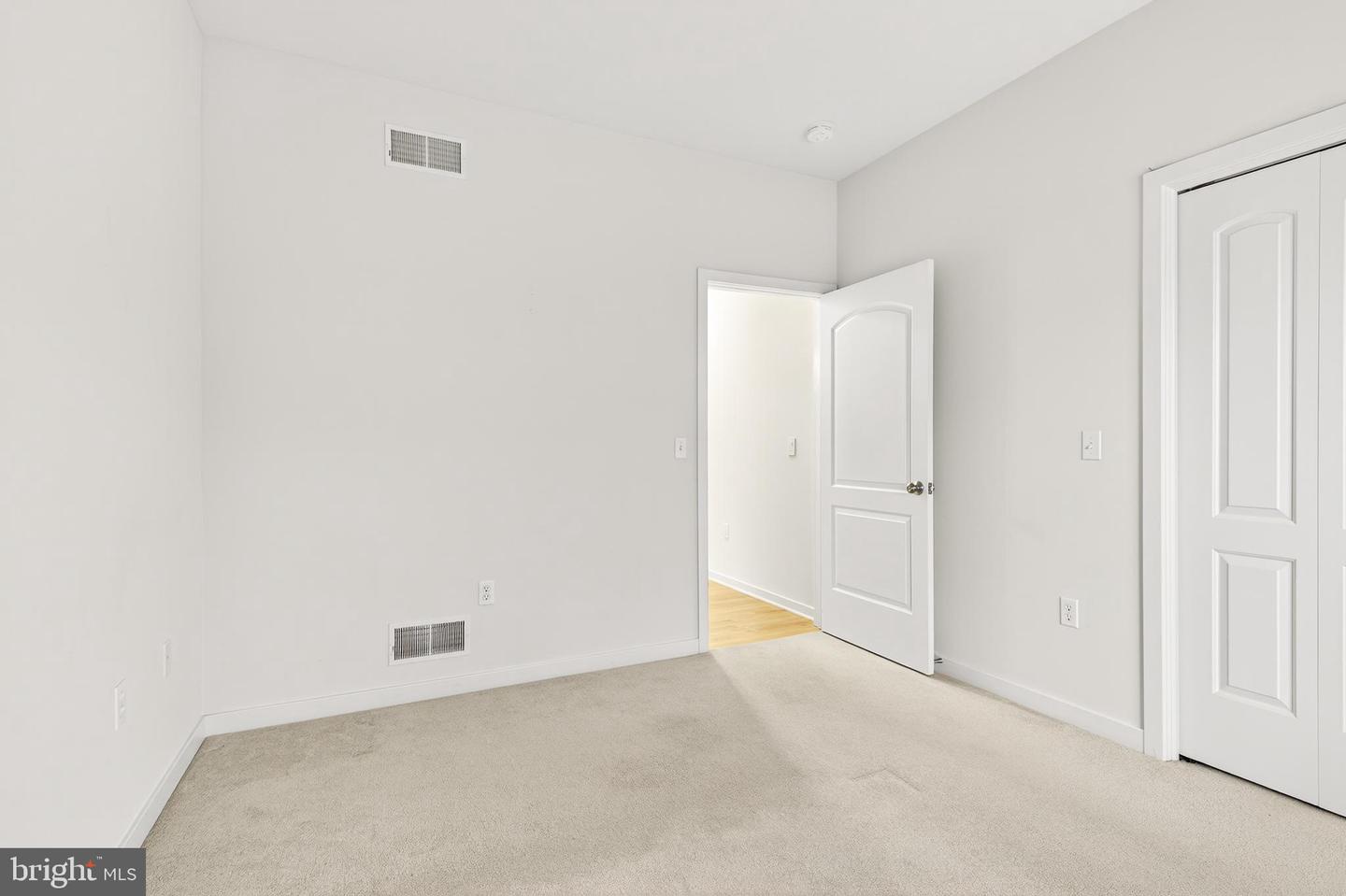 Bird in Hand, Pennsylvania, 17505, United States, 3 Bedrooms Bedrooms, ,2 BathroomsBathrooms,Residential,For Sale,1985193