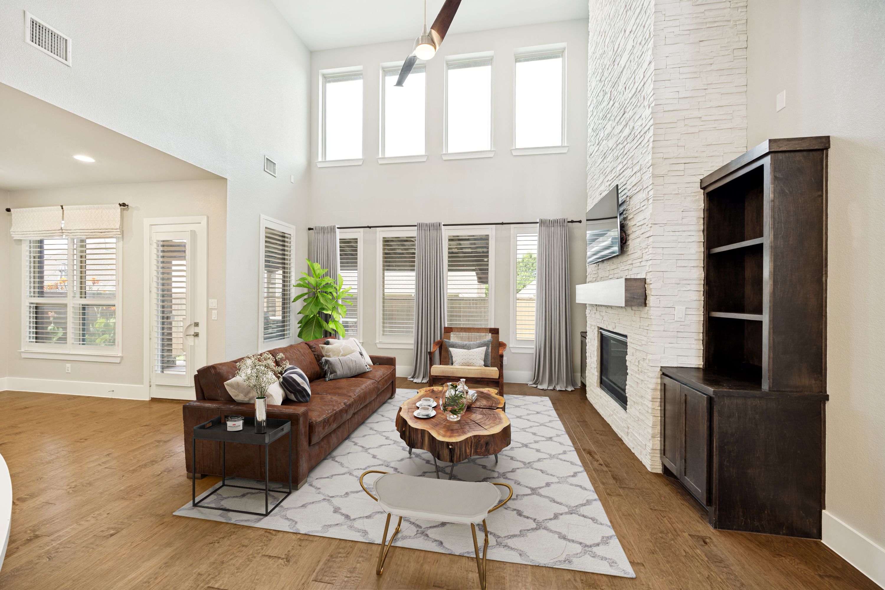  University Place Luxury Home on Oversized Cul-De-Sac Lot in Plano ISD - 物件實景