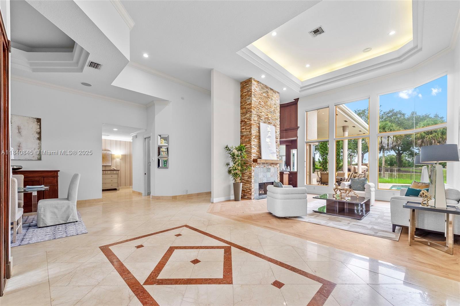 Weston, Florida, 33332, United States, 5 Bedrooms Bedrooms, ,6 BathroomsBathrooms,Residential,For Sale,1896752