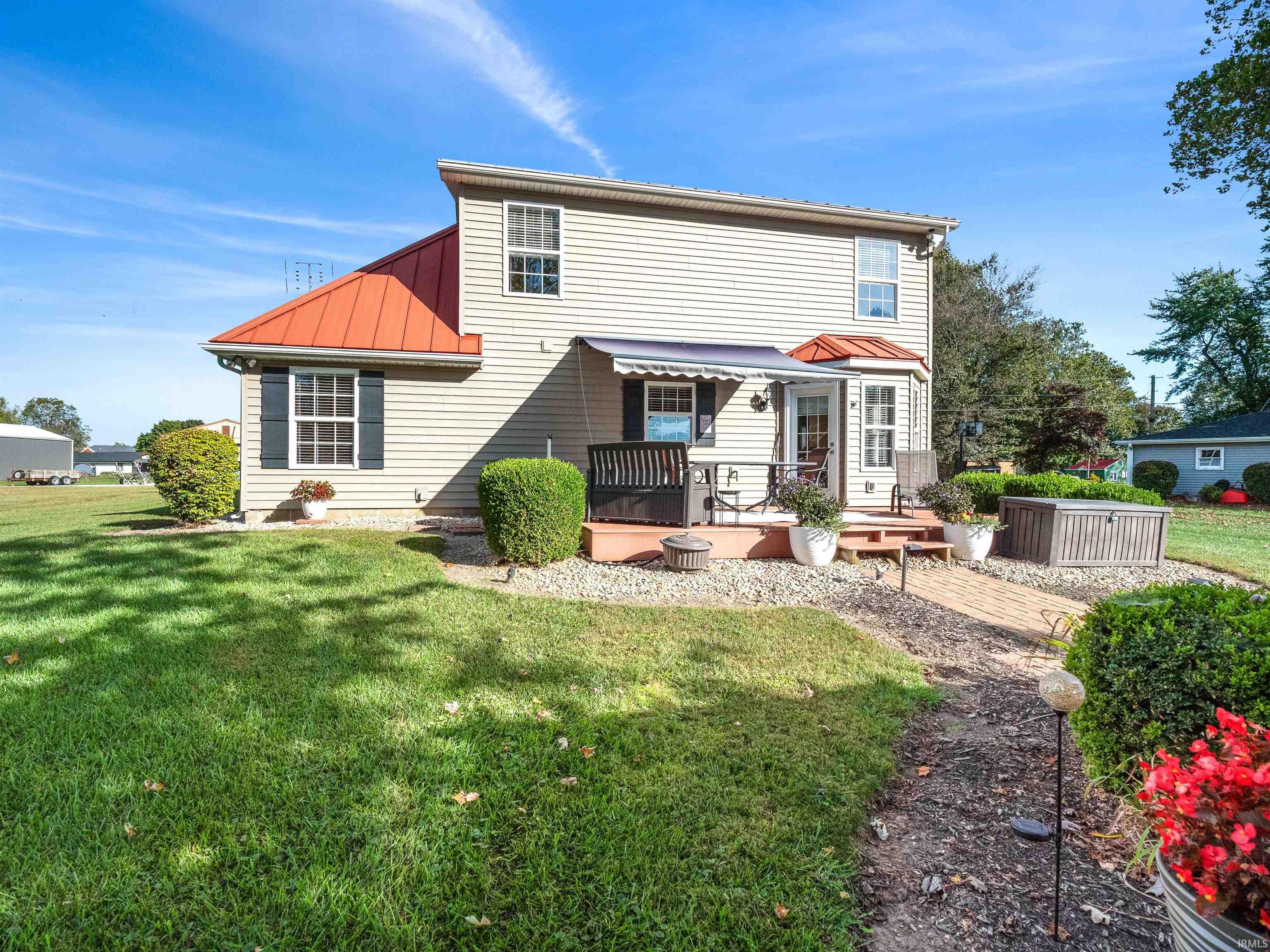 Lagrange, Indiana, 46761, United States, 3 Bedrooms Bedrooms, ,3 BathroomsBathrooms,Residential,For Sale,1976931