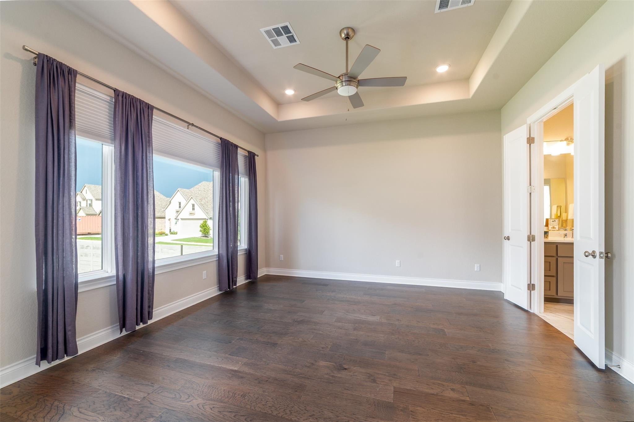 Georgetown, Texas, 78628, United States, 4 Bedrooms Bedrooms, ,3 BathroomsBathrooms,Residential,For Sale,1984409