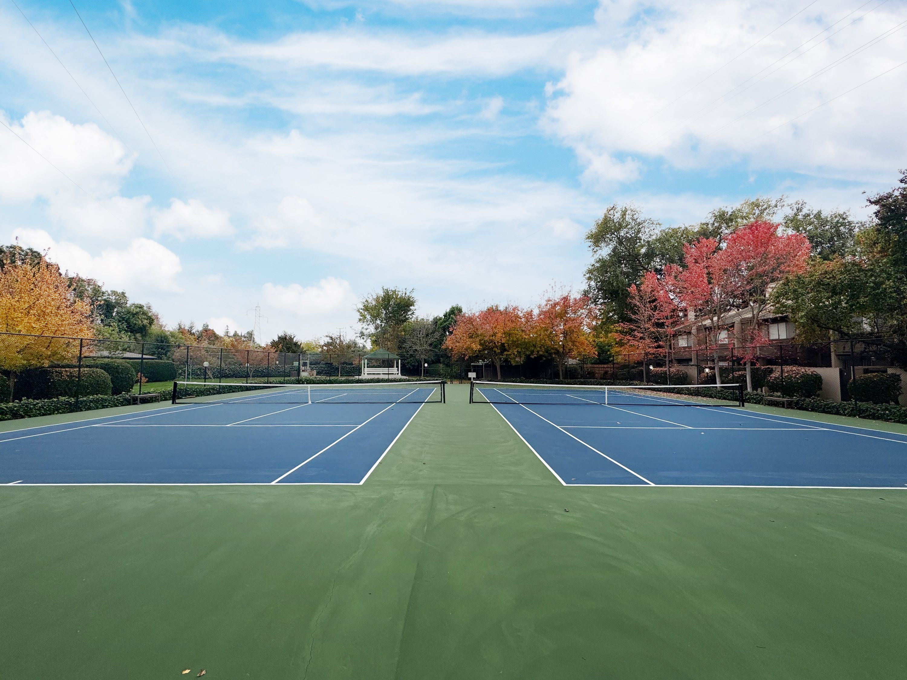  709 Woodside Lane East #2, Sacramento, CA 95825 - 物件實景