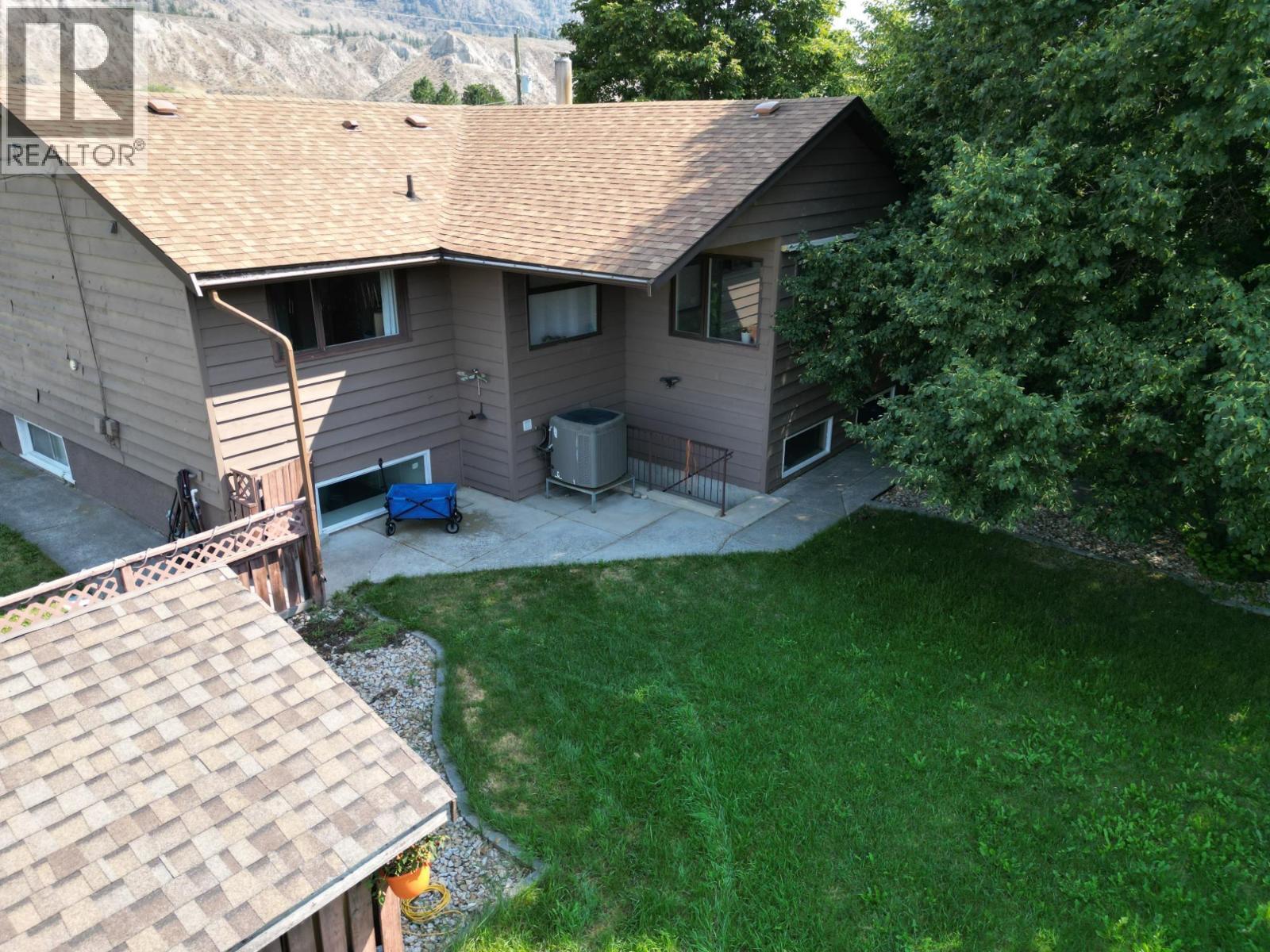 KAMLOOPS, British Columbia, V2C 4Y6, CA, 3 Bedrooms Bedrooms, ,2 BathroomsBathrooms,Residential,For Sale,1950750
