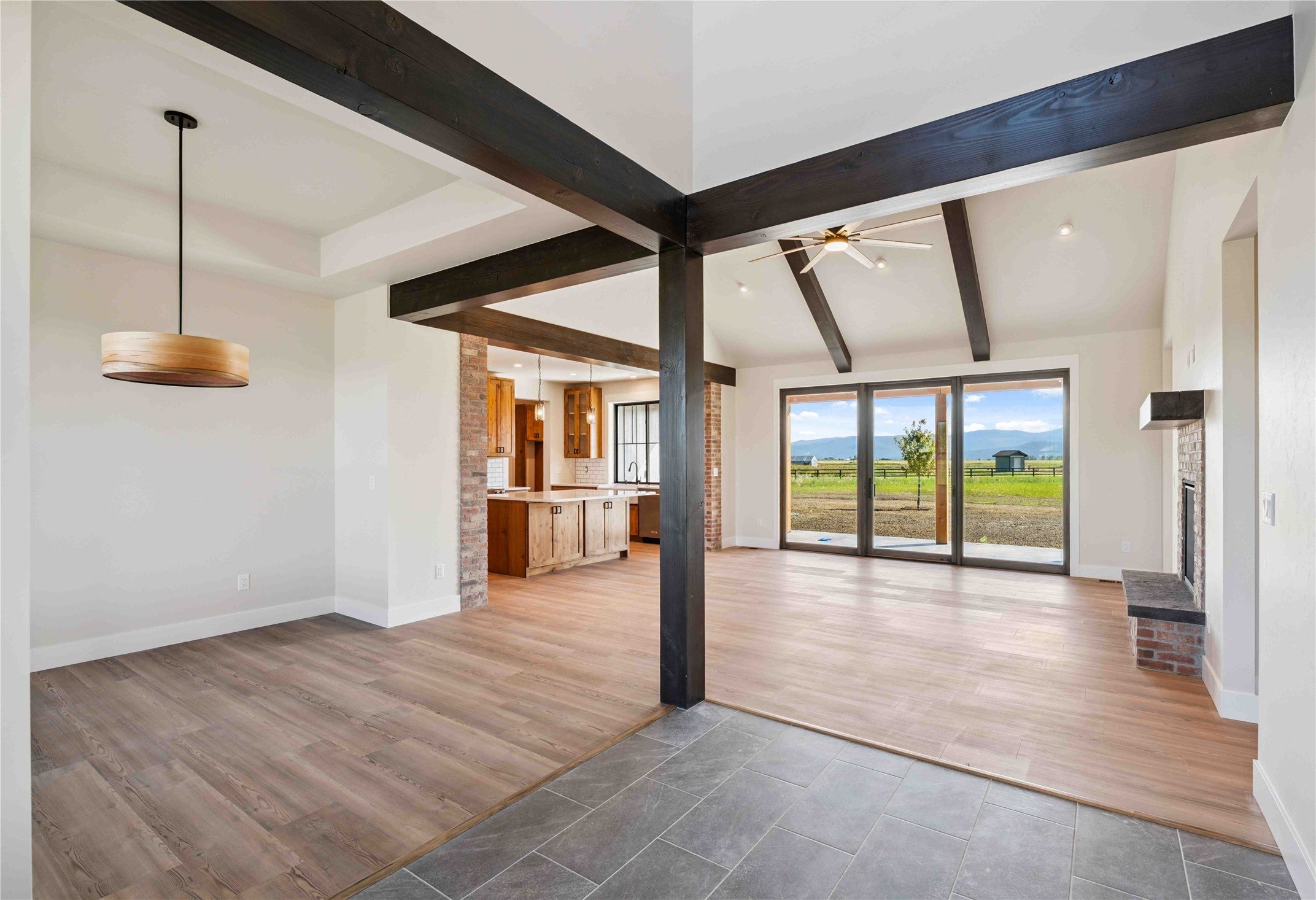 Kalispell, Montana, 59901, United States, 4 Bedrooms Bedrooms, ,4 BathroomsBathrooms,Residential,For Sale,1907313