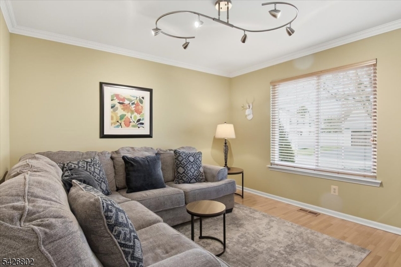 Jefferson Twp., New Jersey, 07438-8880, United States, 4 Bedrooms Bedrooms, ,3 BathroomsBathrooms,Residential,For Sale,2048429