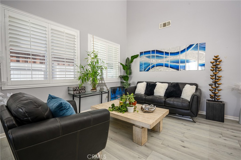 Wildomar, California, 92595, United States, 5 Bedrooms Bedrooms, ,4 BathroomsBathrooms,Residential,For Sale,2002858