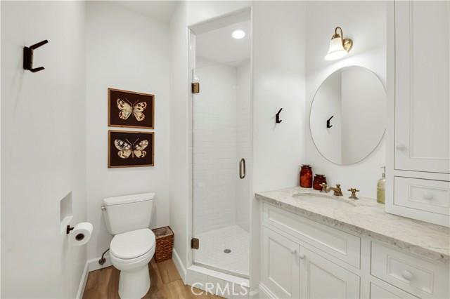 Murrieta, California, 92562, United States, 5 Bedrooms Bedrooms, ,6 BathroomsBathrooms,Residential,For Sale,1908837