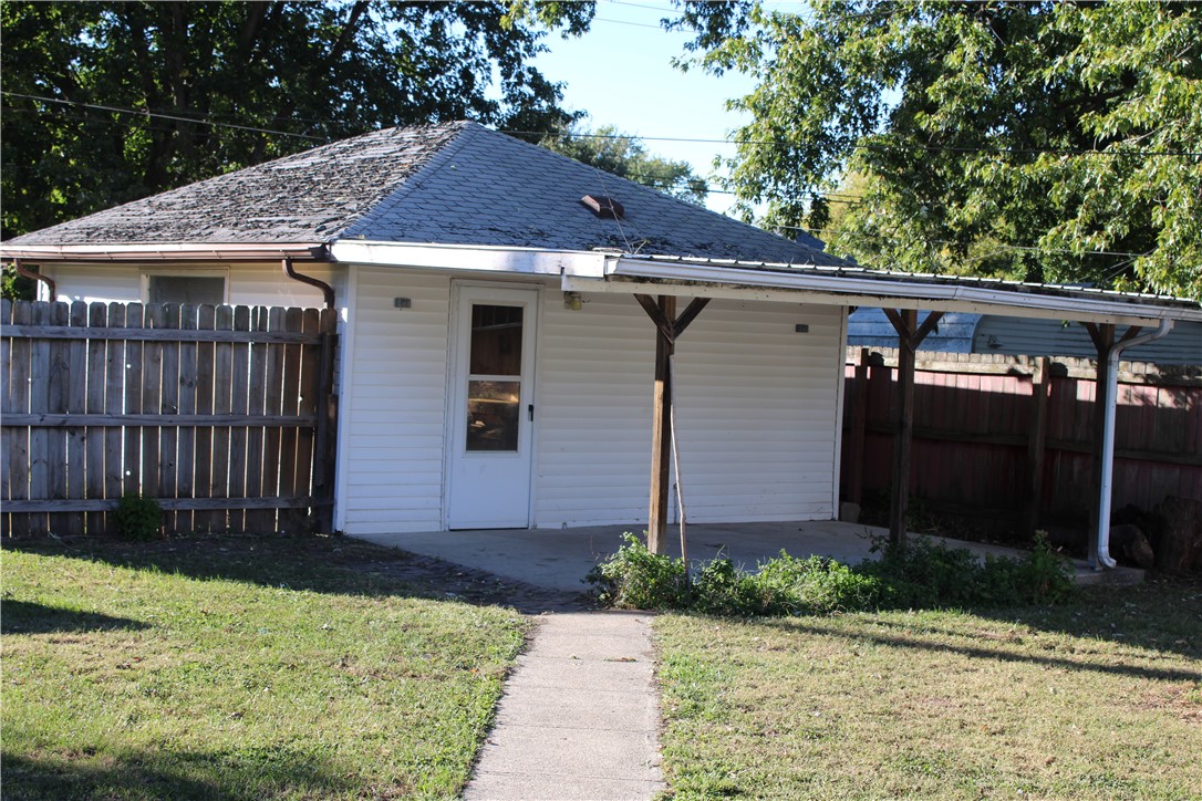 20th St, Mattoon, IL 61938 #1