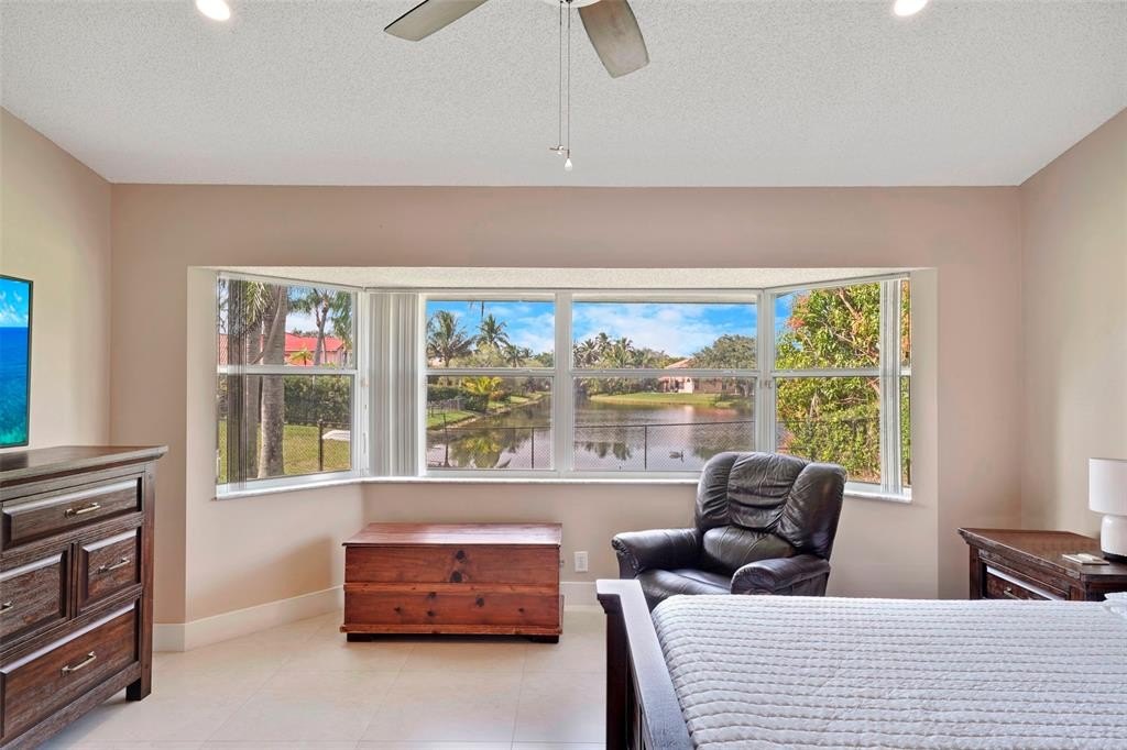 Davie, Florida, 33324, United States, 4 Bedrooms Bedrooms, ,3 BathroomsBathrooms,Residential,For Sale,1975060