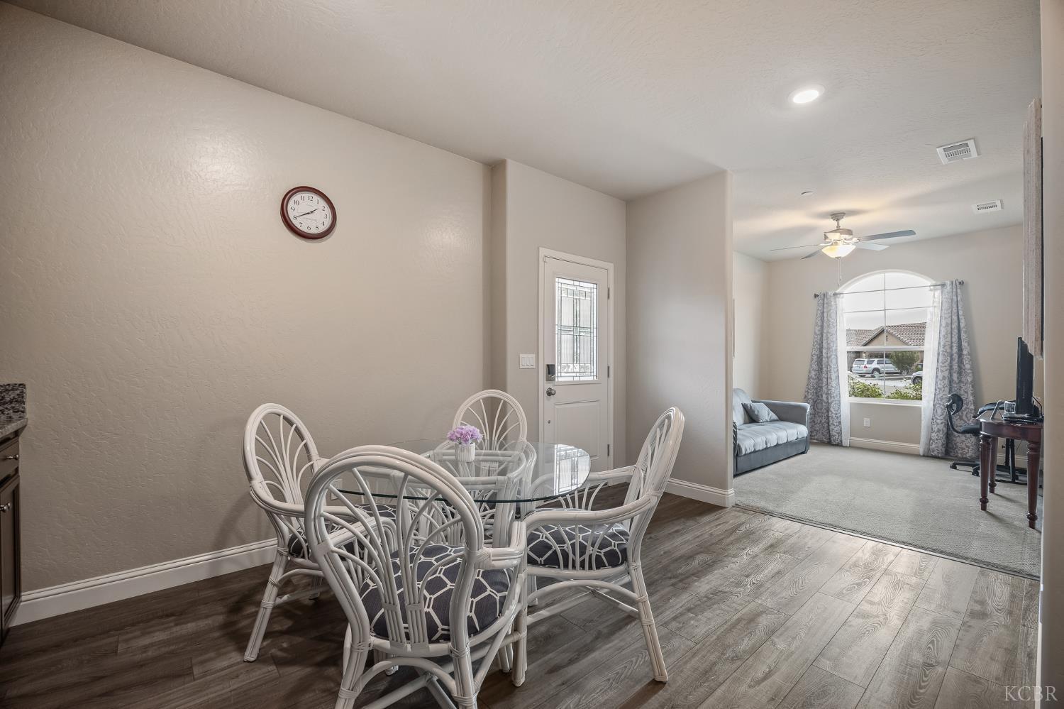 Visalia, California, 93292, United States, 3 Bedrooms Bedrooms, ,3 BathroomsBathrooms,Residential,For Sale,2007773