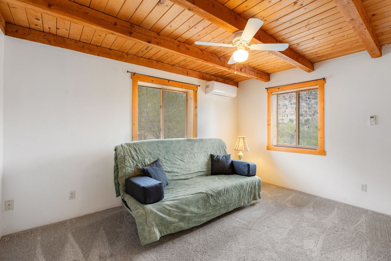 Jemez Springs, New Mexico, 87025, United States, 3 Bedrooms Bedrooms, ,3 BathroomsBathrooms,Residential,For Sale,1912004