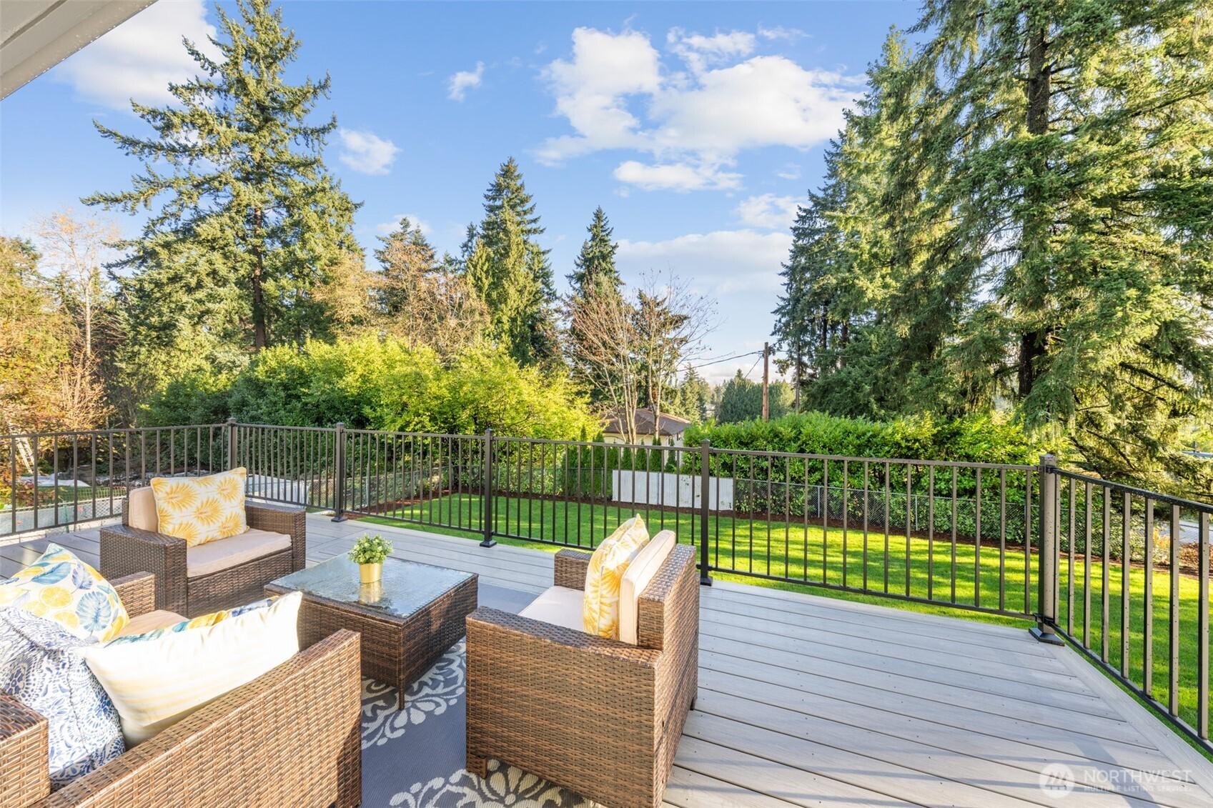 PUYALLUP, Washington, 98373, United States, 6 Bedrooms Bedrooms, ,3 BathroomsBathrooms,Residential,For Sale,2000795